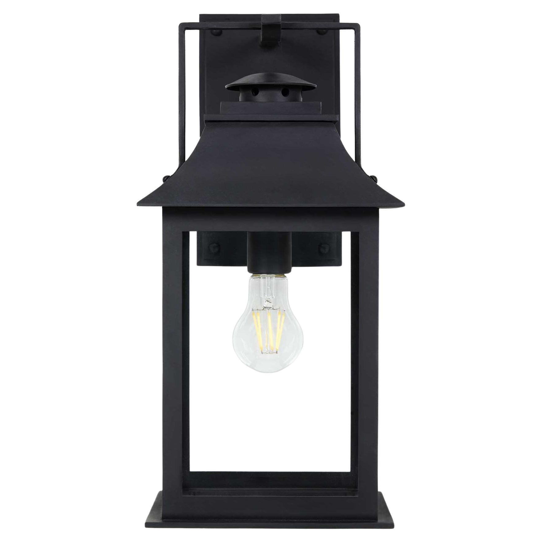 Farol de Pared Artesano de Hierro Forjado Negro Hecho a Mano - Lámpara de Exterior Estilo Misión