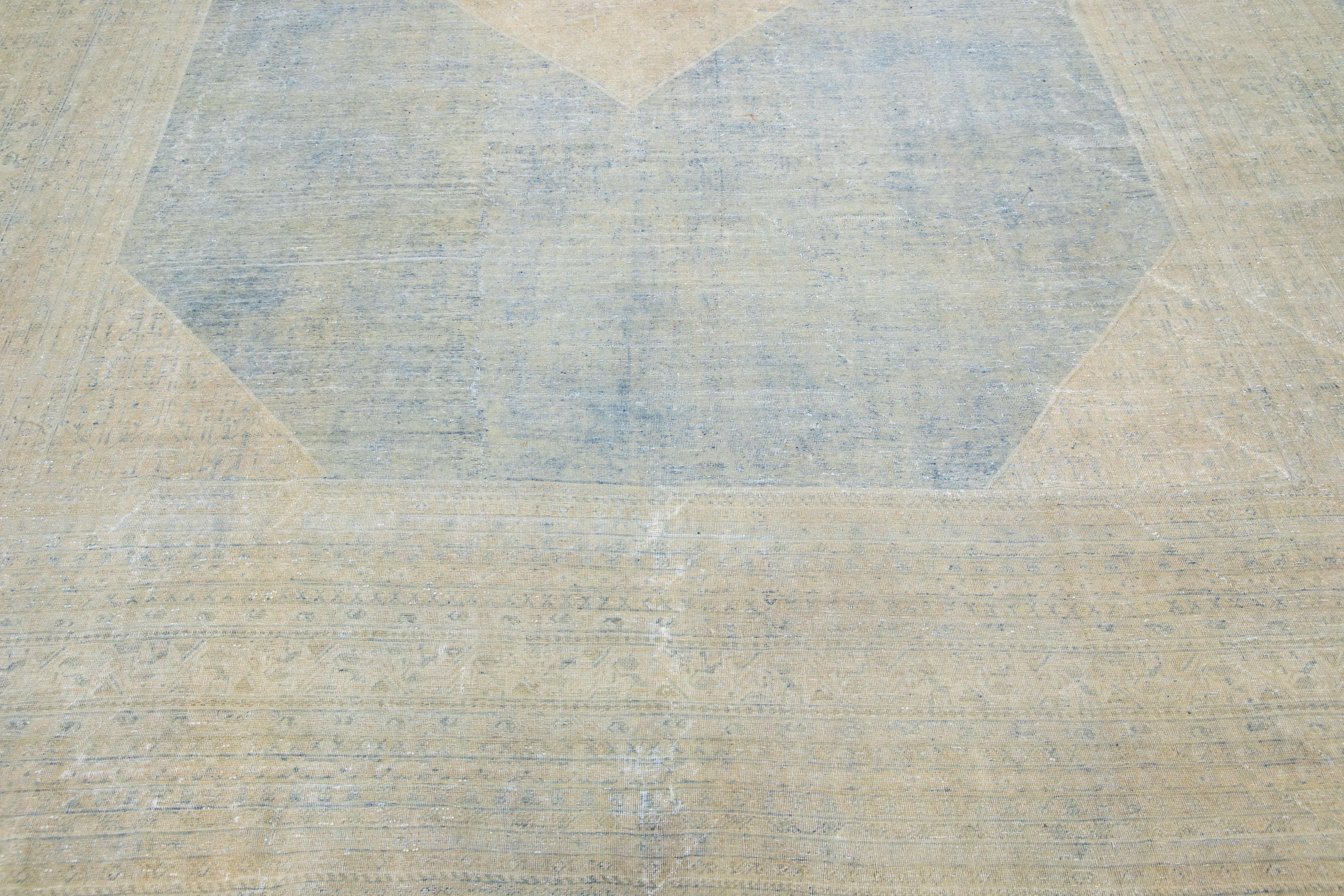 Alfombra Persa Antigua Mahal de Lana Azul Hecha a Mano con Motivo de Medallón siglo XX en venta
