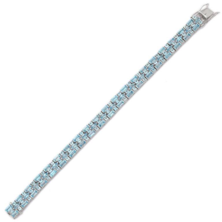 Art Deco Natural Blue Topaz Tennis Bracelet for Mothers Day Jewelry in Silver In New Condition For Sale In New York, NY