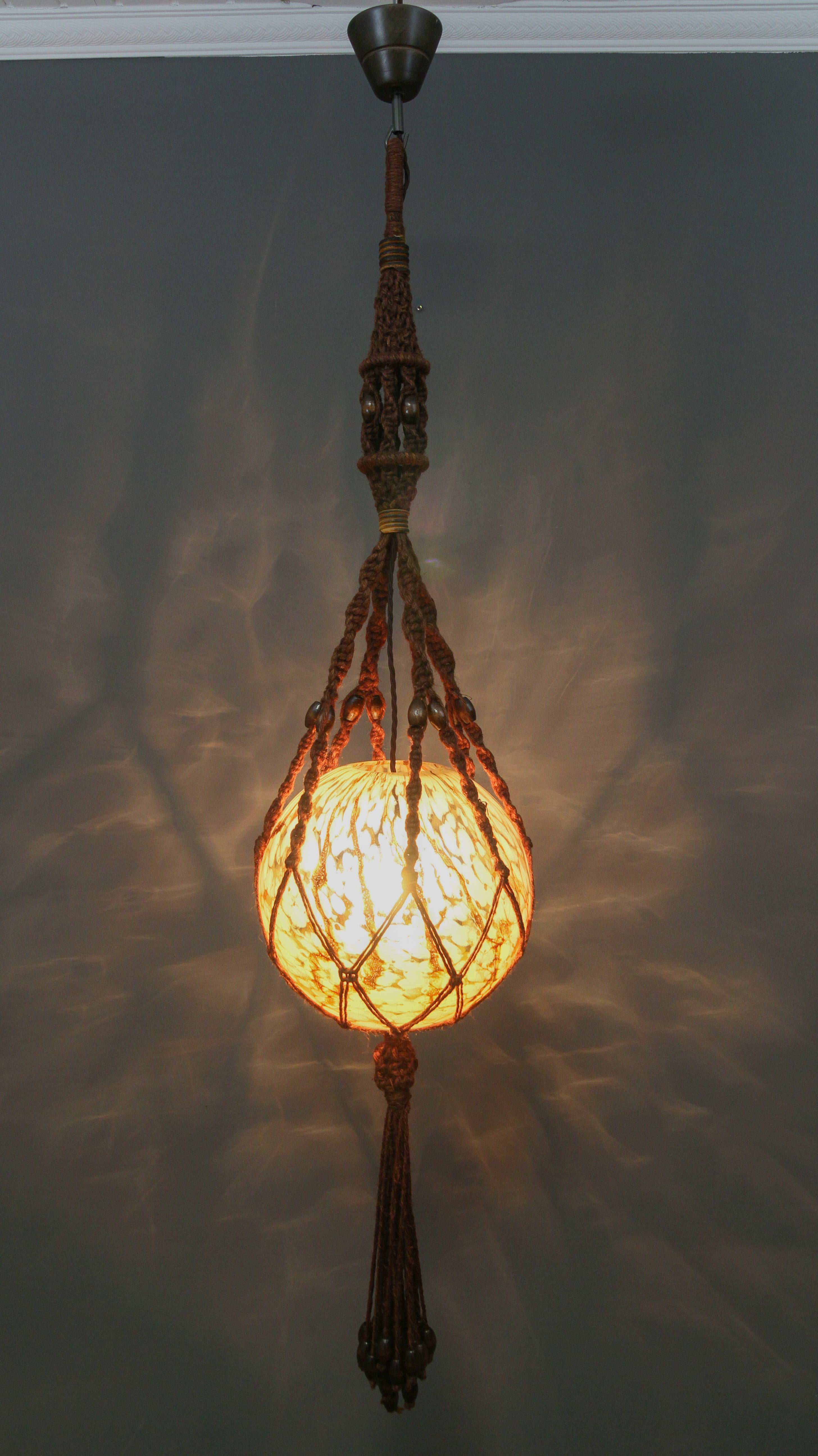 Handmade Braided Sisal and Glass Globe Pendant Light Fixture, 1970s For Sale 10
