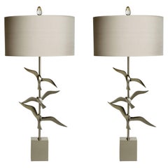 Handmade Brass and cast Bronze Oiseau Table lamp with 3 flying birds in Nickel