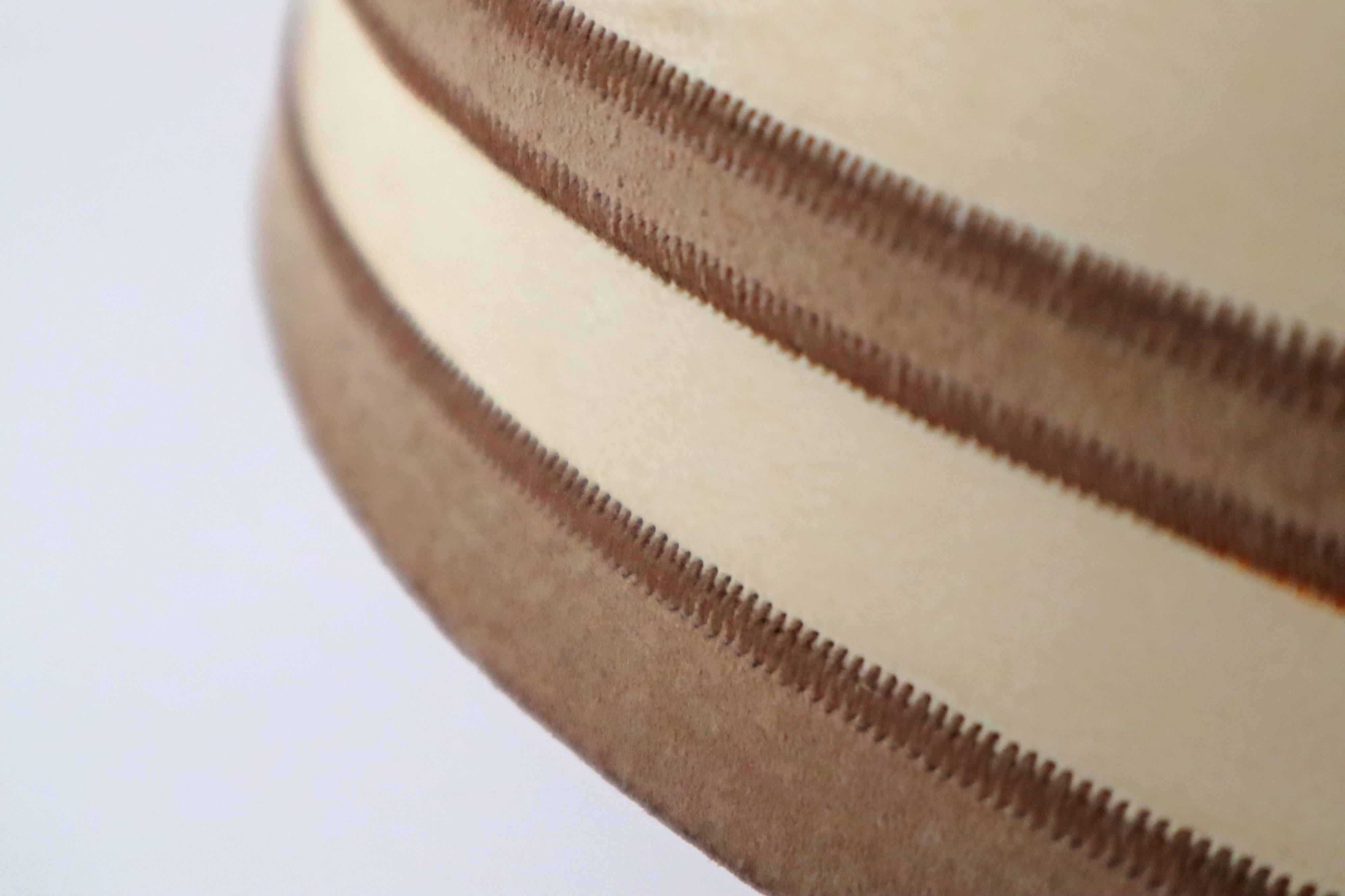 Handmade brown Bouillotte Suede Table Lamp by Lederlux For Sale 10
