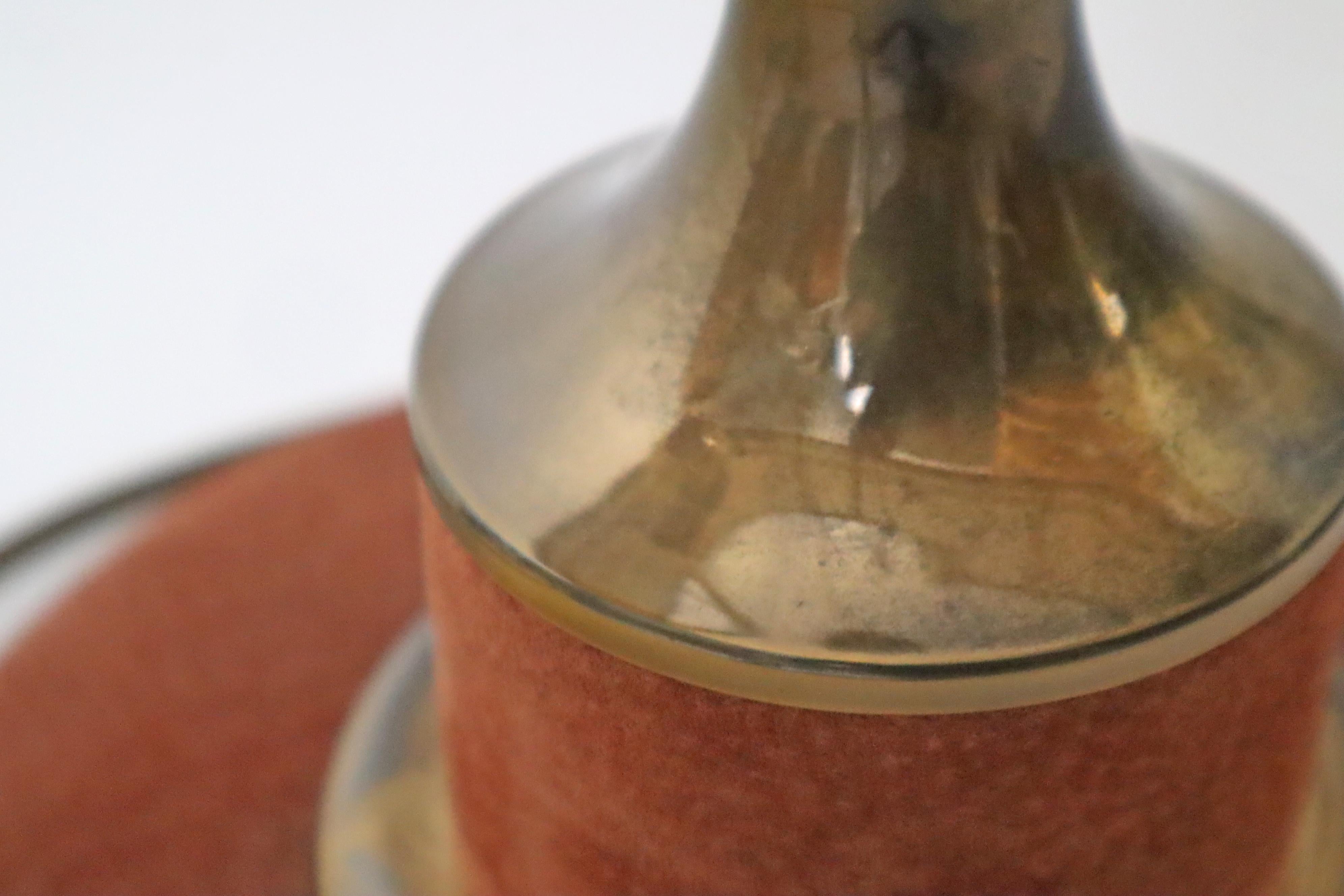 Handmade brown Bouillotte Suede Table Lamp by Lederlux For Sale 11