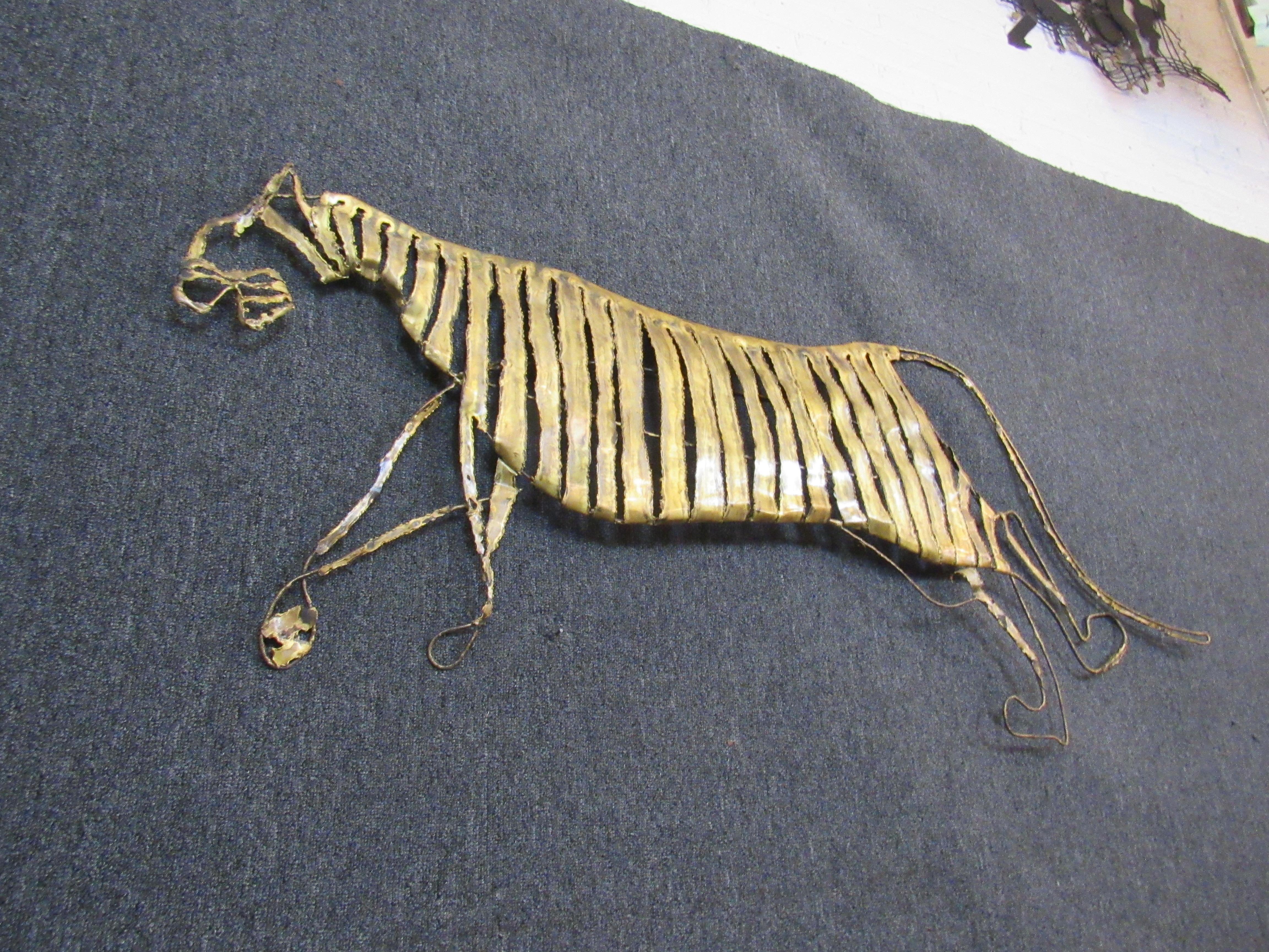 Handmade Brutalist Brass Metal Tiger by A. Phillips c. 1974 For Sale 2
