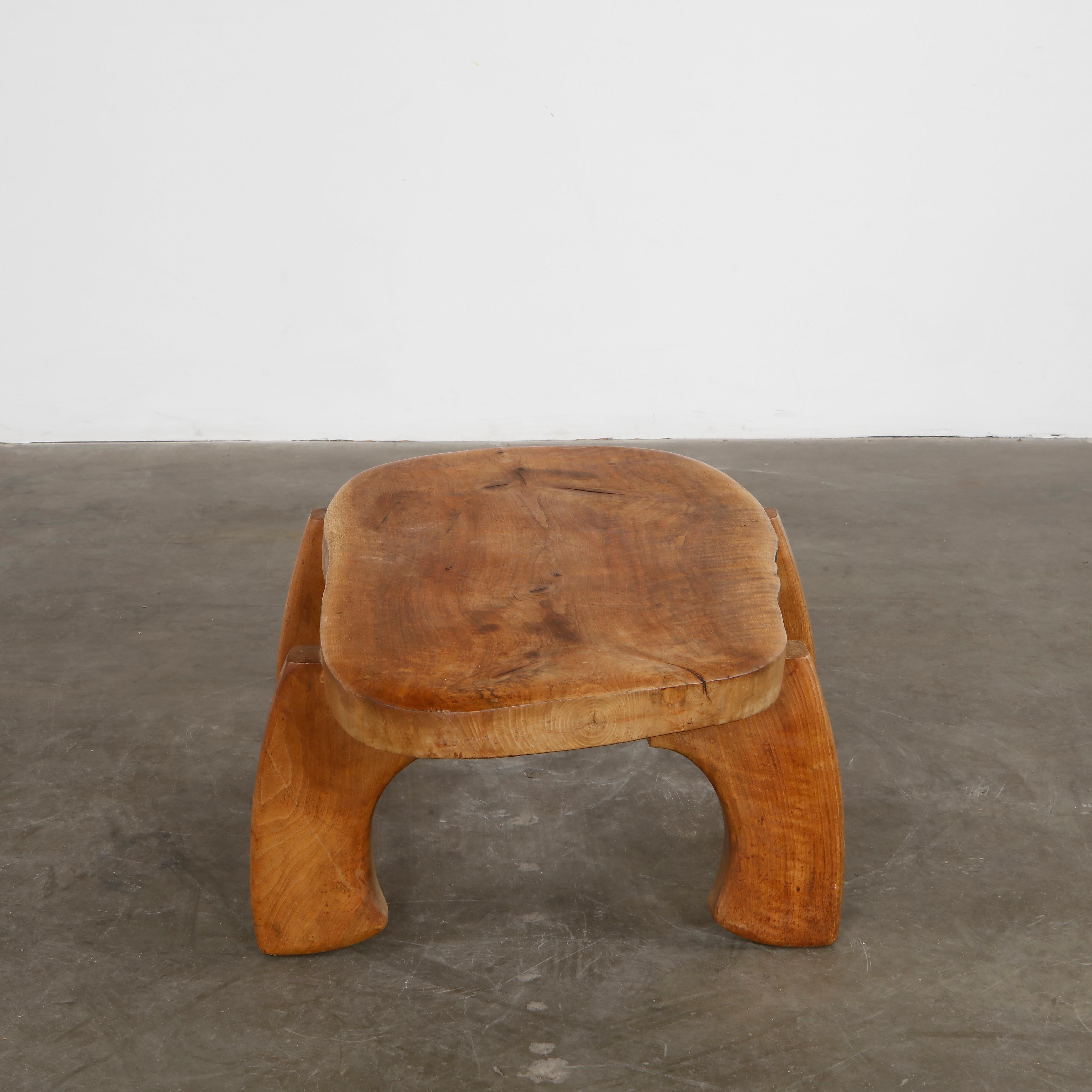 Handmade Brutalist Elm Coffee Table, 1970s In Good Condition For Sale In Gardena, CA
