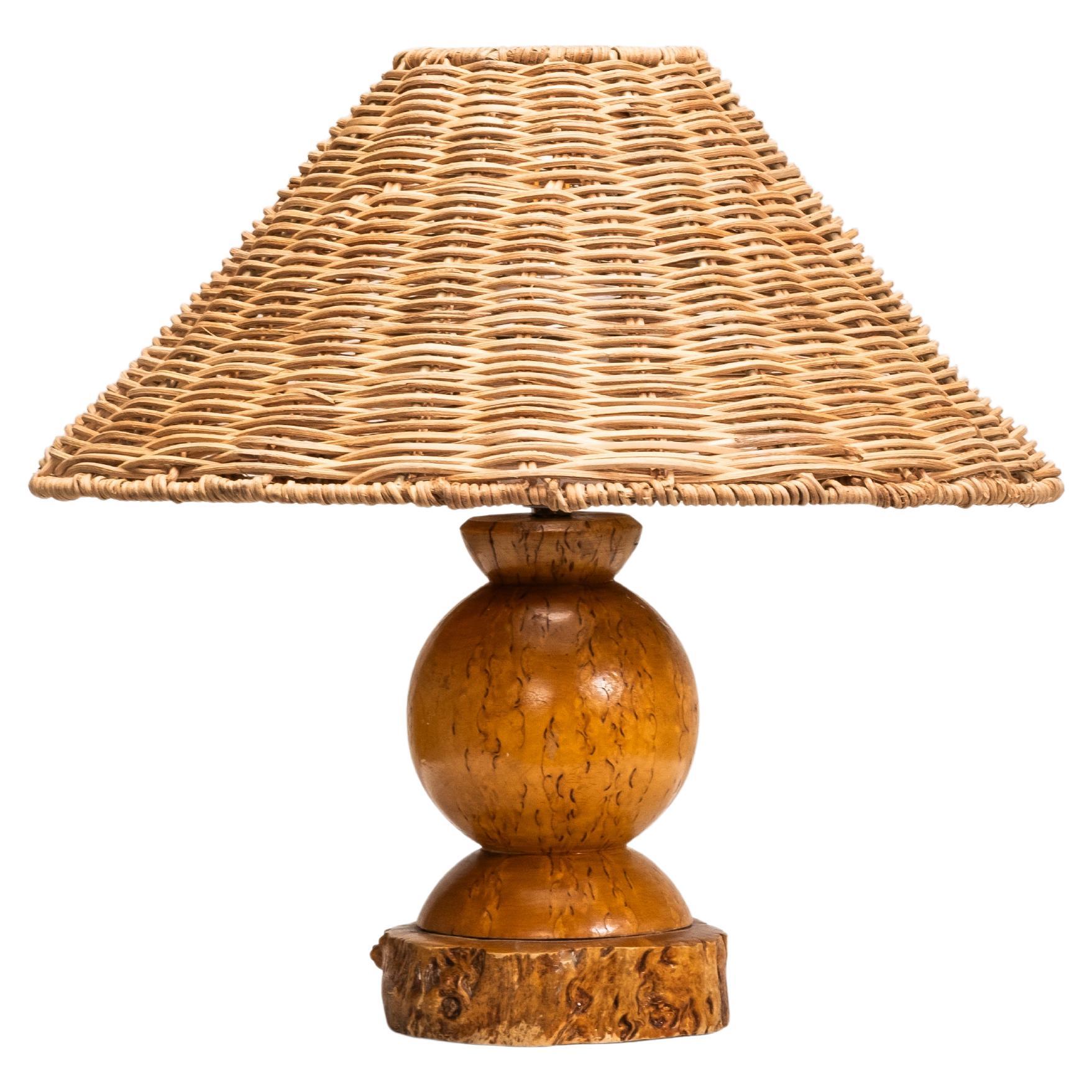 Handmade Burl Wood Table Lamp with Wicker Shade, Finland, 1940s For Sale