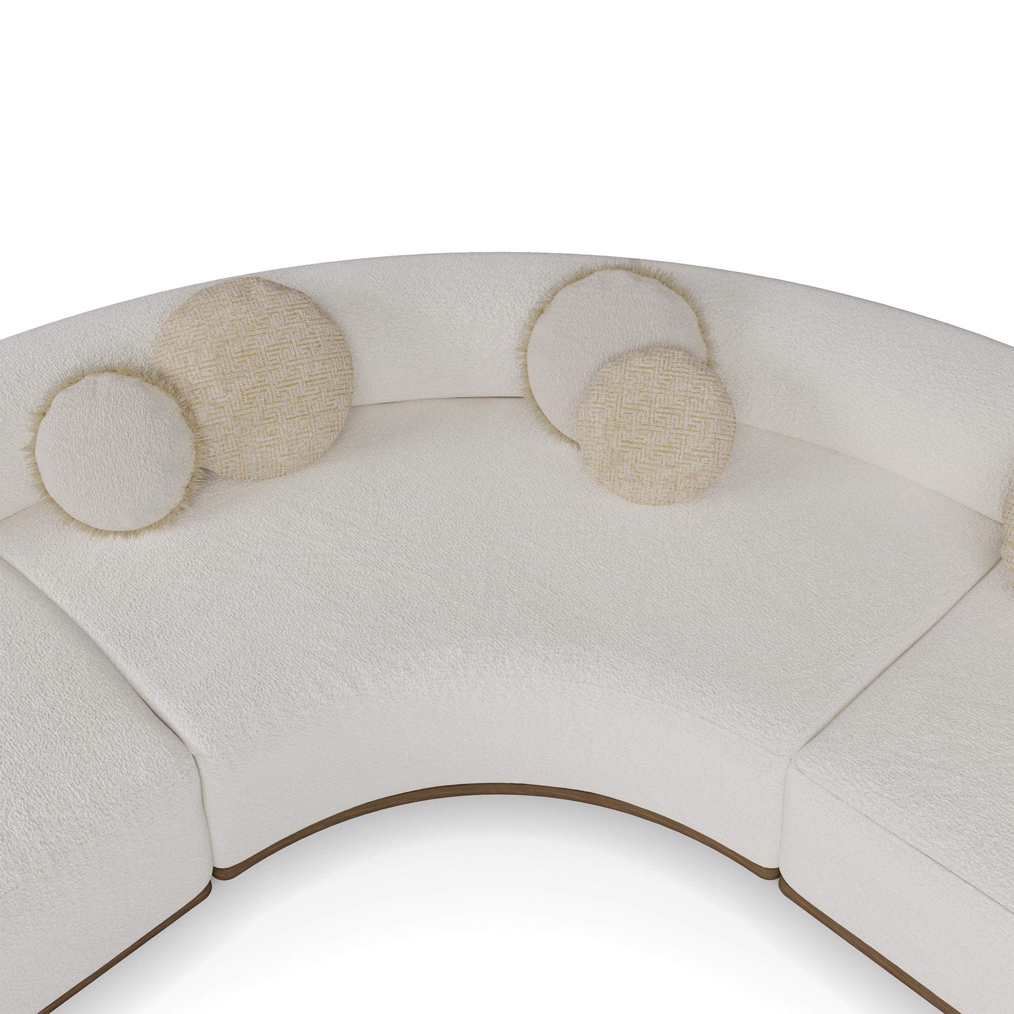 Handgefertigtes Camille-Sofa in Modulform mit Plüschpolsterung von Nolita Harbour (21. Jahrhundert und zeitgenössisch) im Angebot
