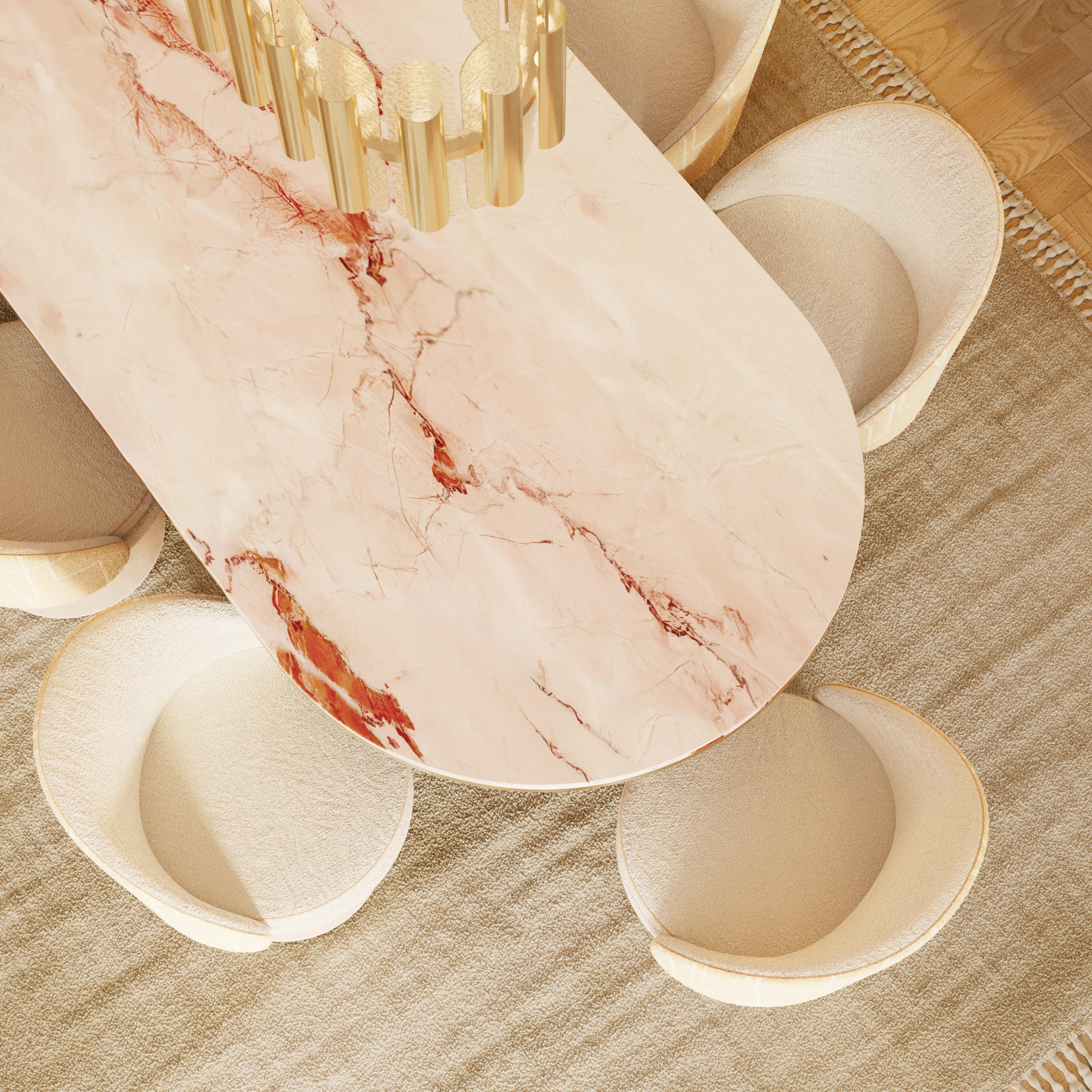 Portugais Chaise de salle à manger Caroline avec base conique faite à la main par Nolita Harbour en vente