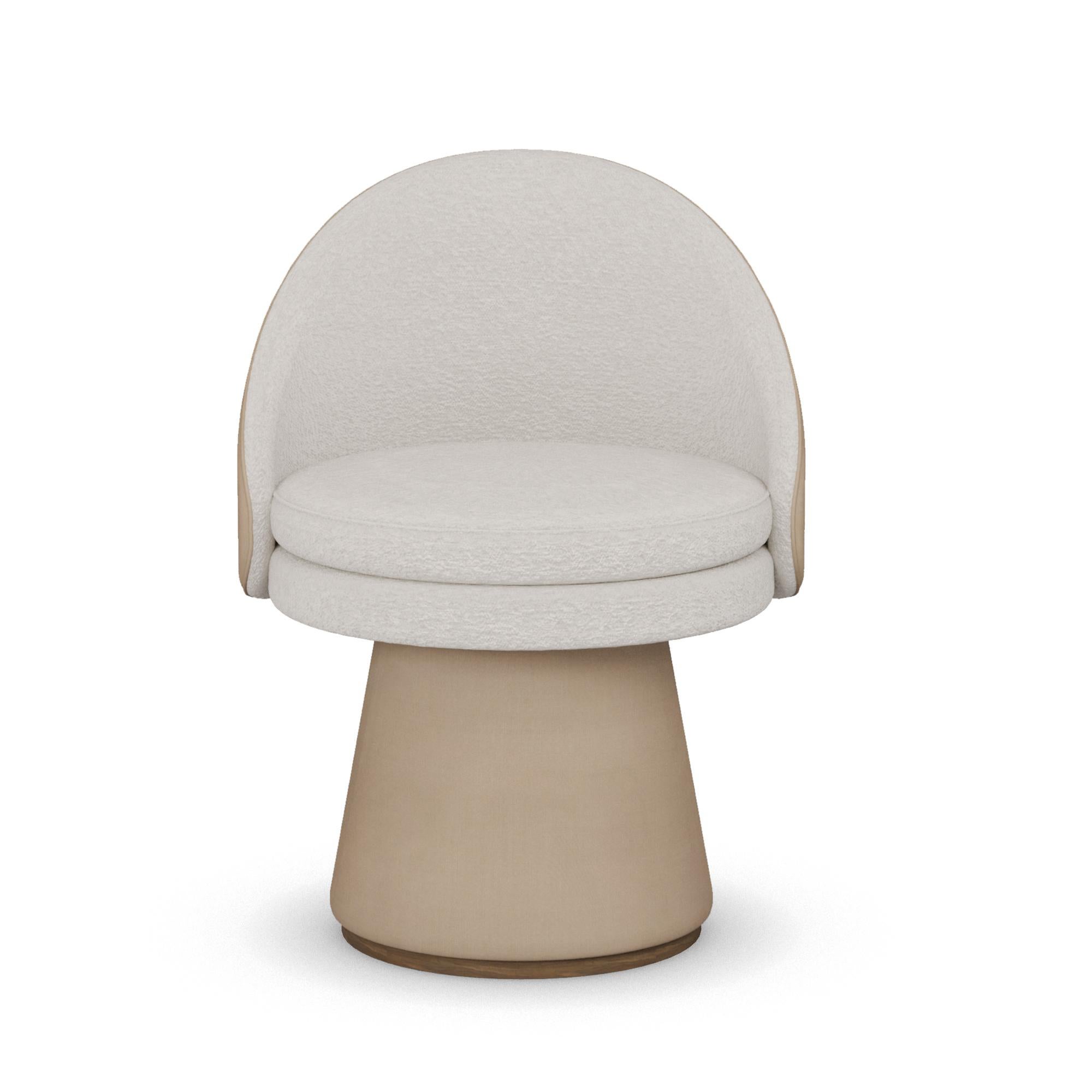 XXIe siècle et contemporain Chaise de salle à manger Caroline avec base conique faite à la main par Nolita Harbour en vente