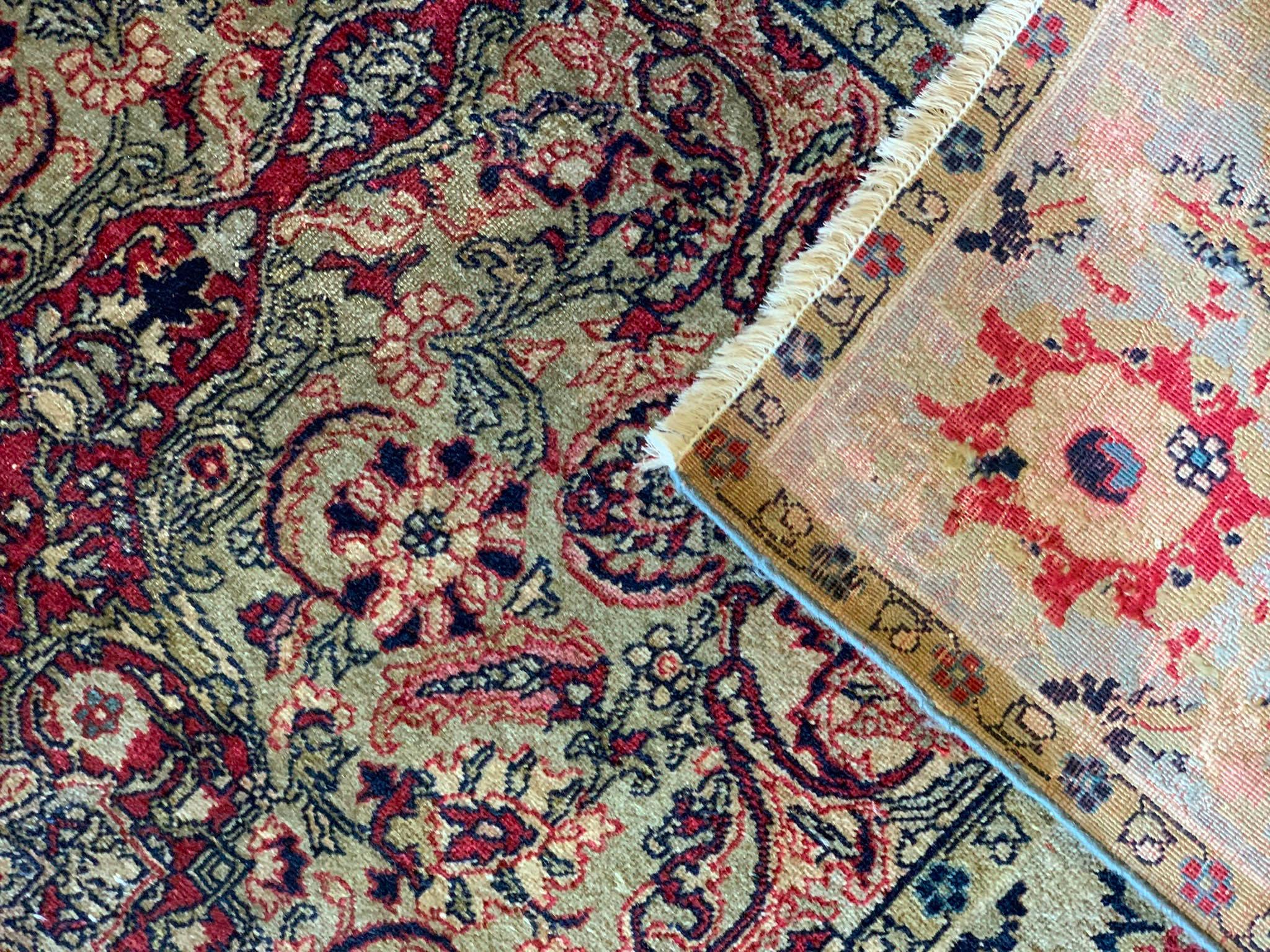 Handgefertigte antike Teppiche, Agra-Indianer-Teppich, rote orientalische Teppiche für den Verkauf im Zustand „Hervorragend“ im Angebot in Hampshire, GB
