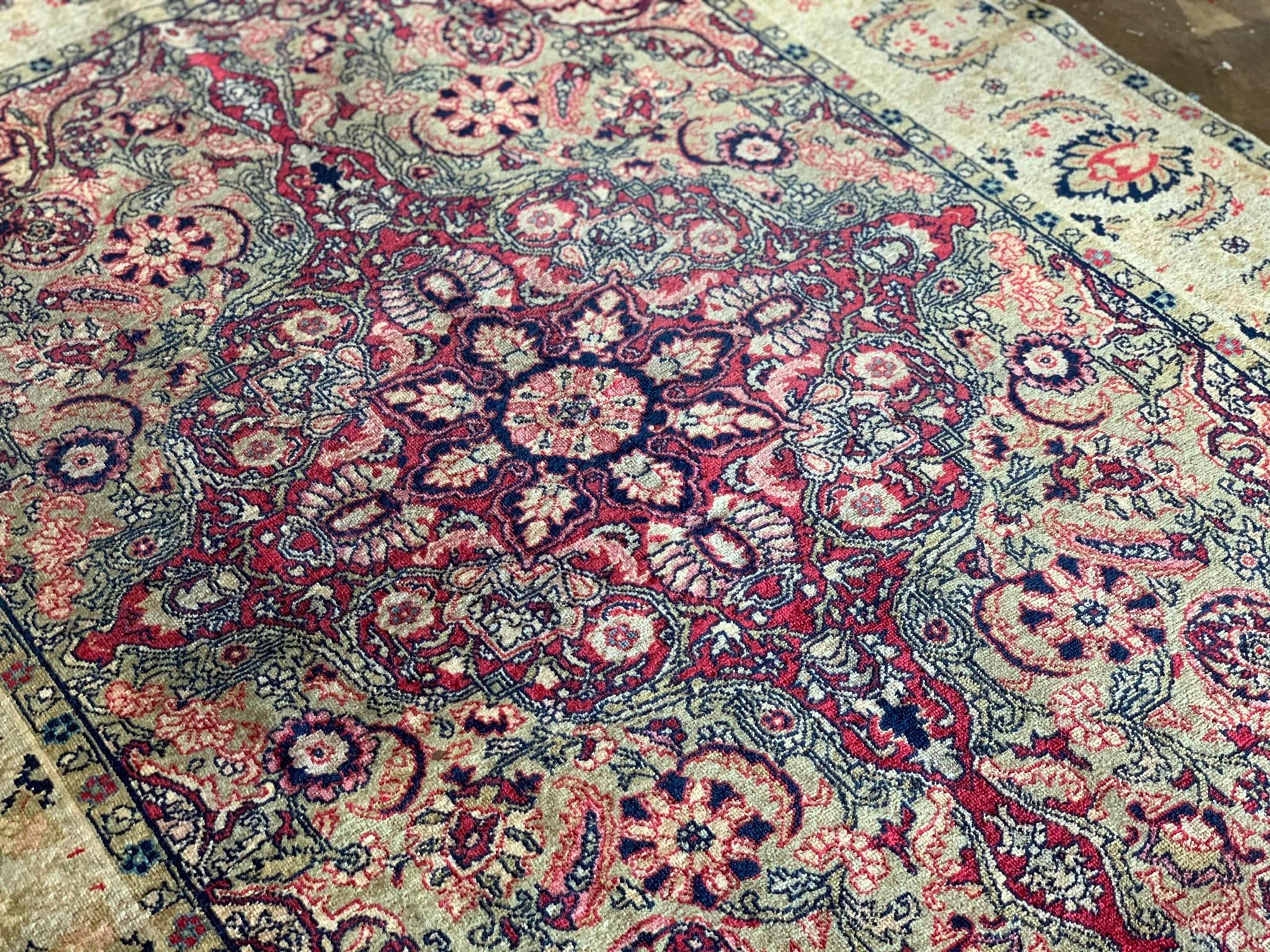 Wool Handmade Carpet Antique Rugs, Agra Indian Rug, Red Oriental Rugs for Sale For Sale