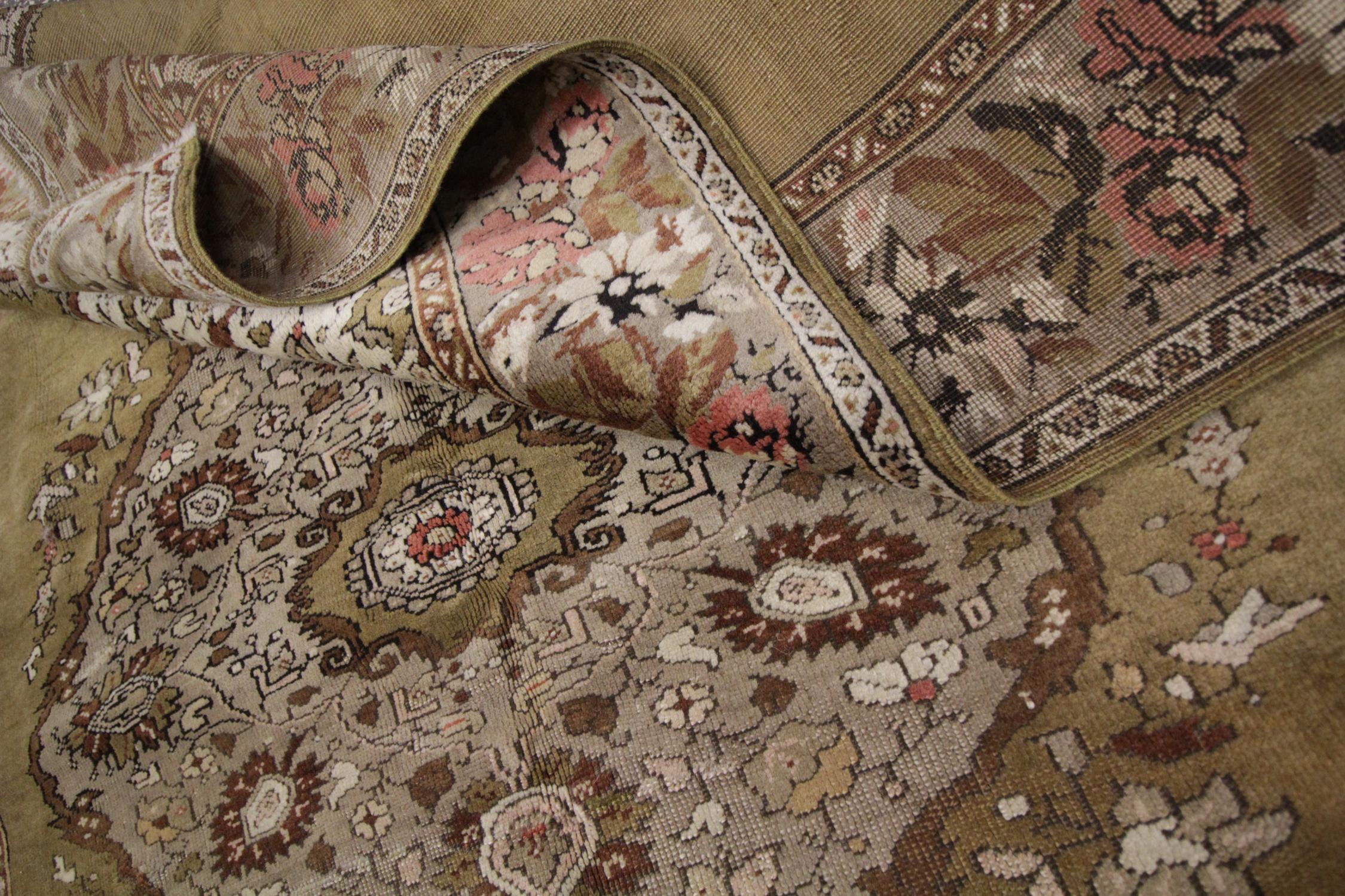 Handmade Carpet Area Oriental Rug, Antique Green Wool Living Room Rug for Sale For Sale 4