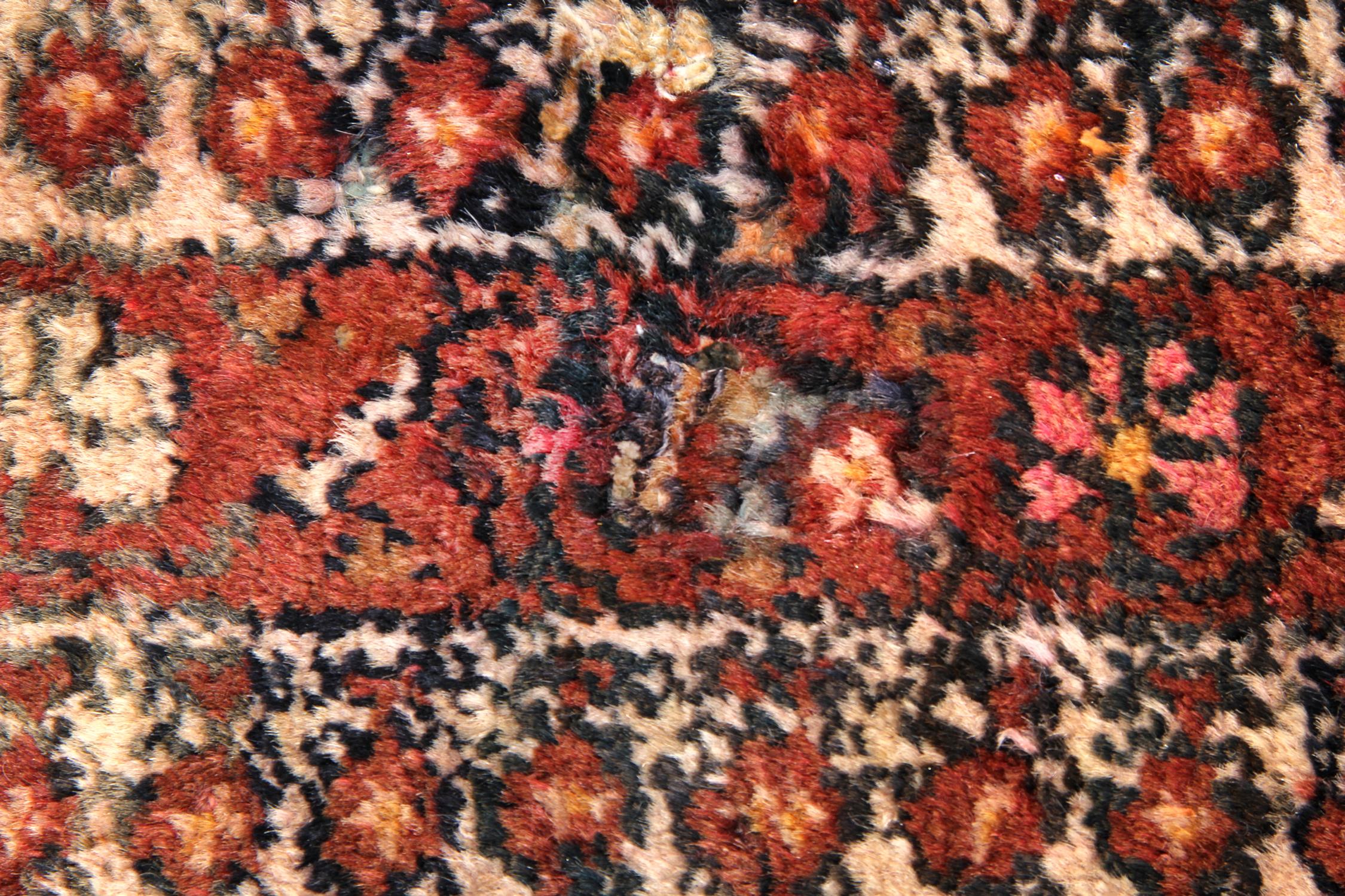 Vegetable Dyed Handmade Carpet Caucasian Azerbaijan Rug, Classic Vintage Area Rug