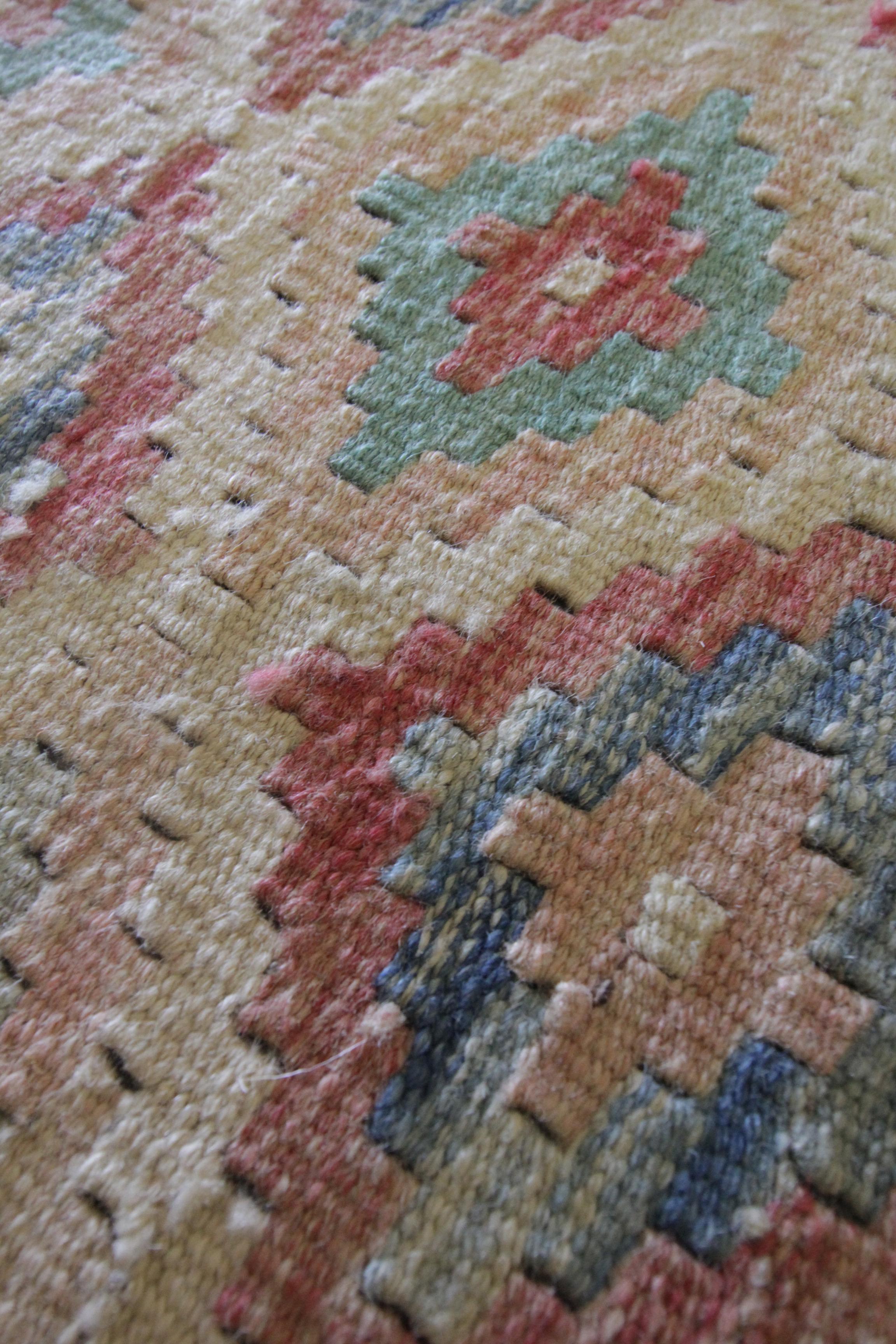 Contemporary Cream Wool Kilim Rug Modern Kilim Traditional Area Rug Handmade Carpet  For Sale