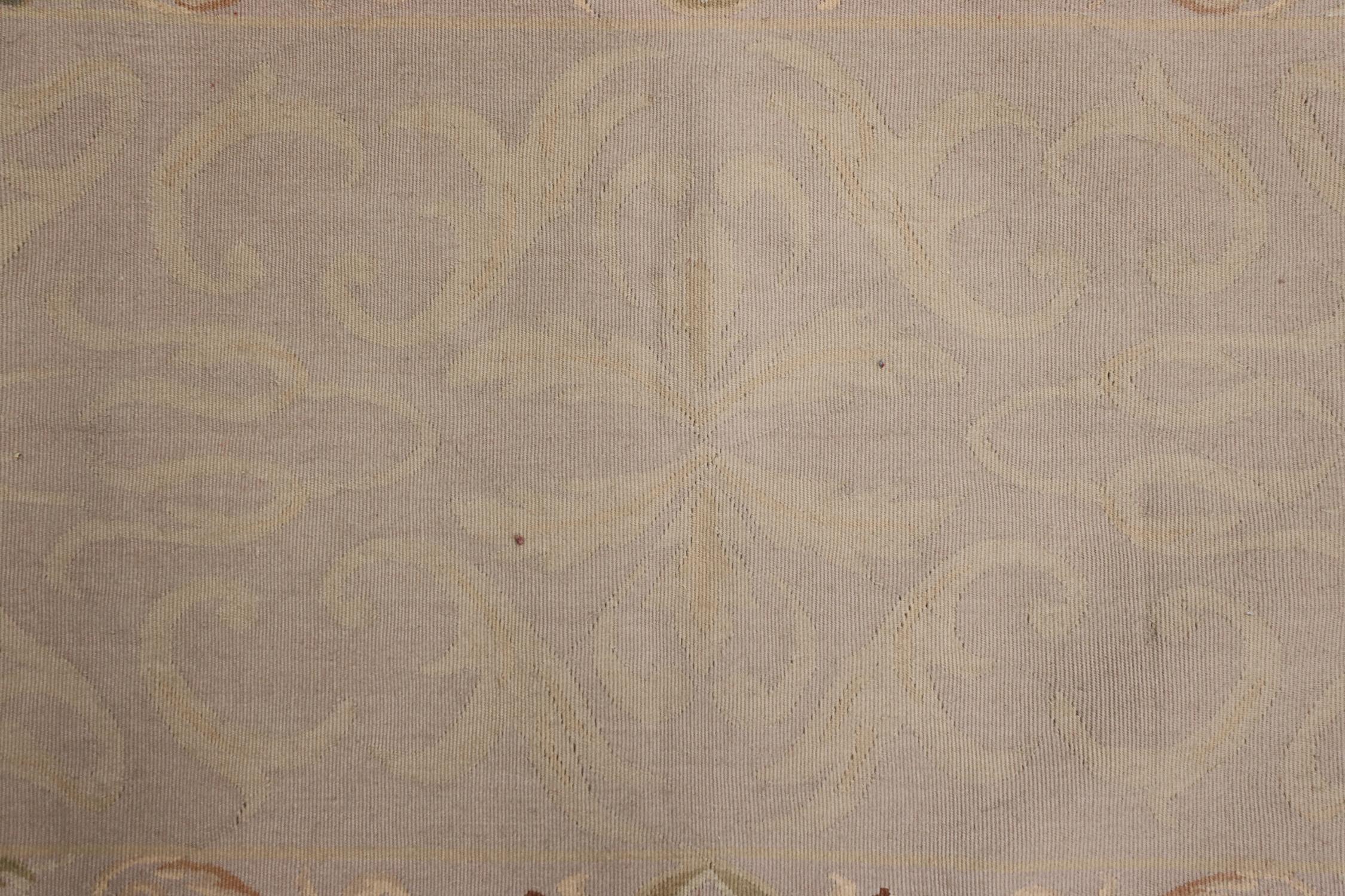 Chinese Handmade Carpet French Aubusson Rug, Cream Wool Livingroom Rug  For Sale