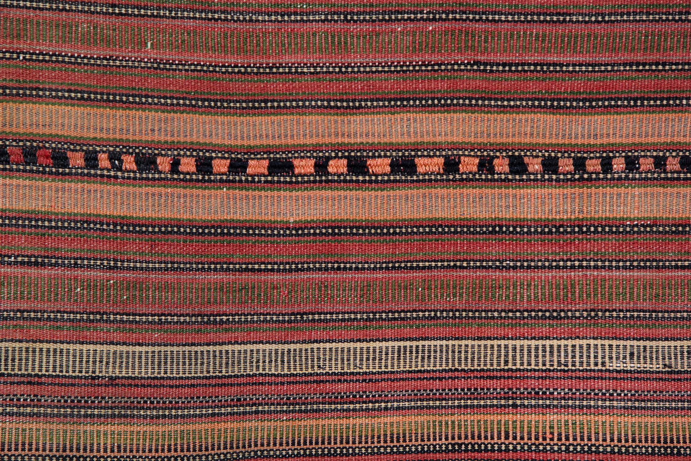 Country Tapis Kilim fait main tapis rayé ancien tapis d'Azerbaïdjan Jajim textile en vente