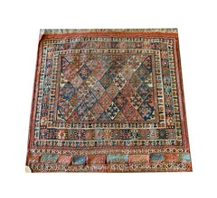 Tappeto antico quadrato fatto a mano, Rug & Kilim caucasico in lana ruggine Sumak