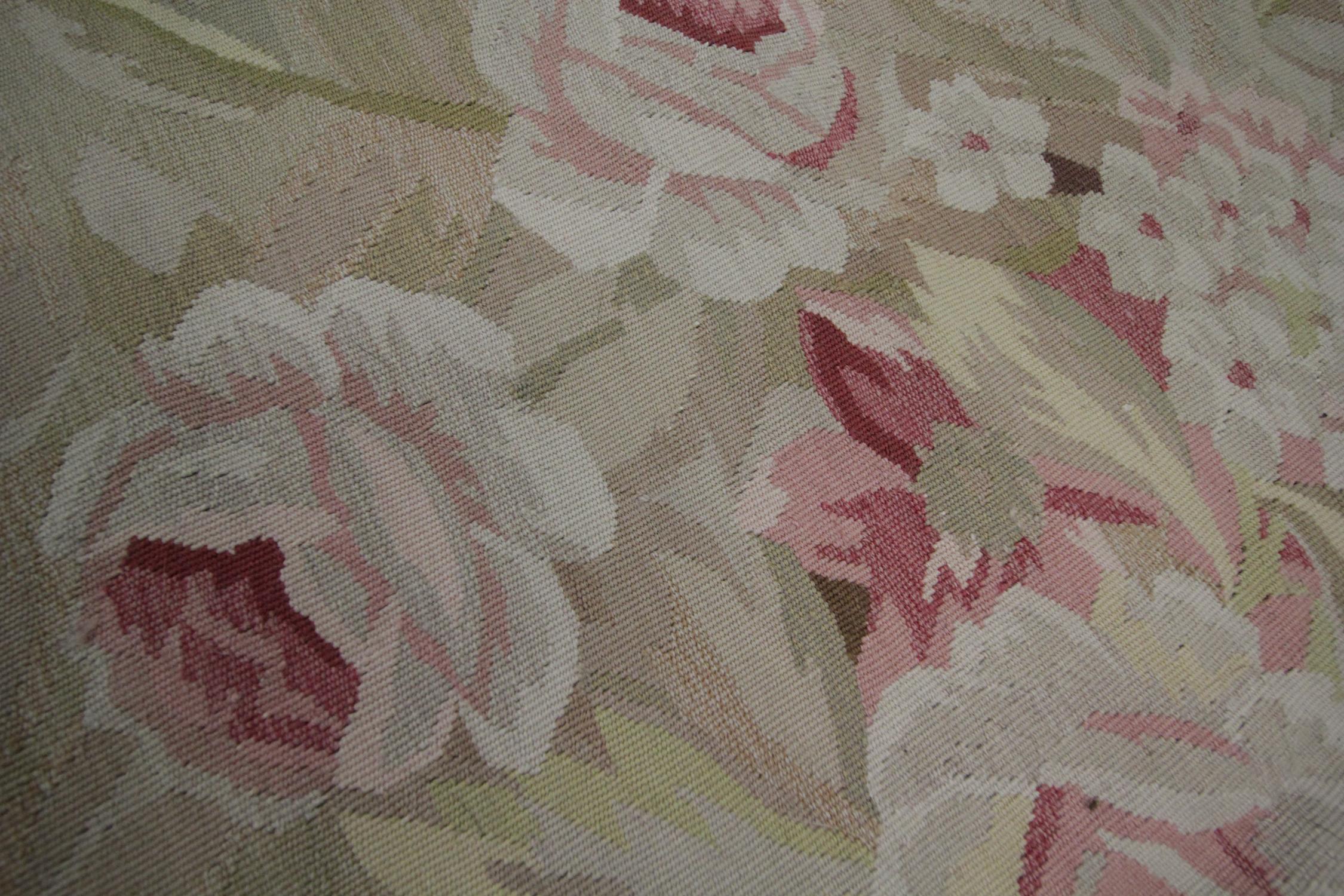 Handgefertigter Teppich im Aubusson-Stil, extra großer Wandteppich aus traditioneller Wolle im Angebot 2