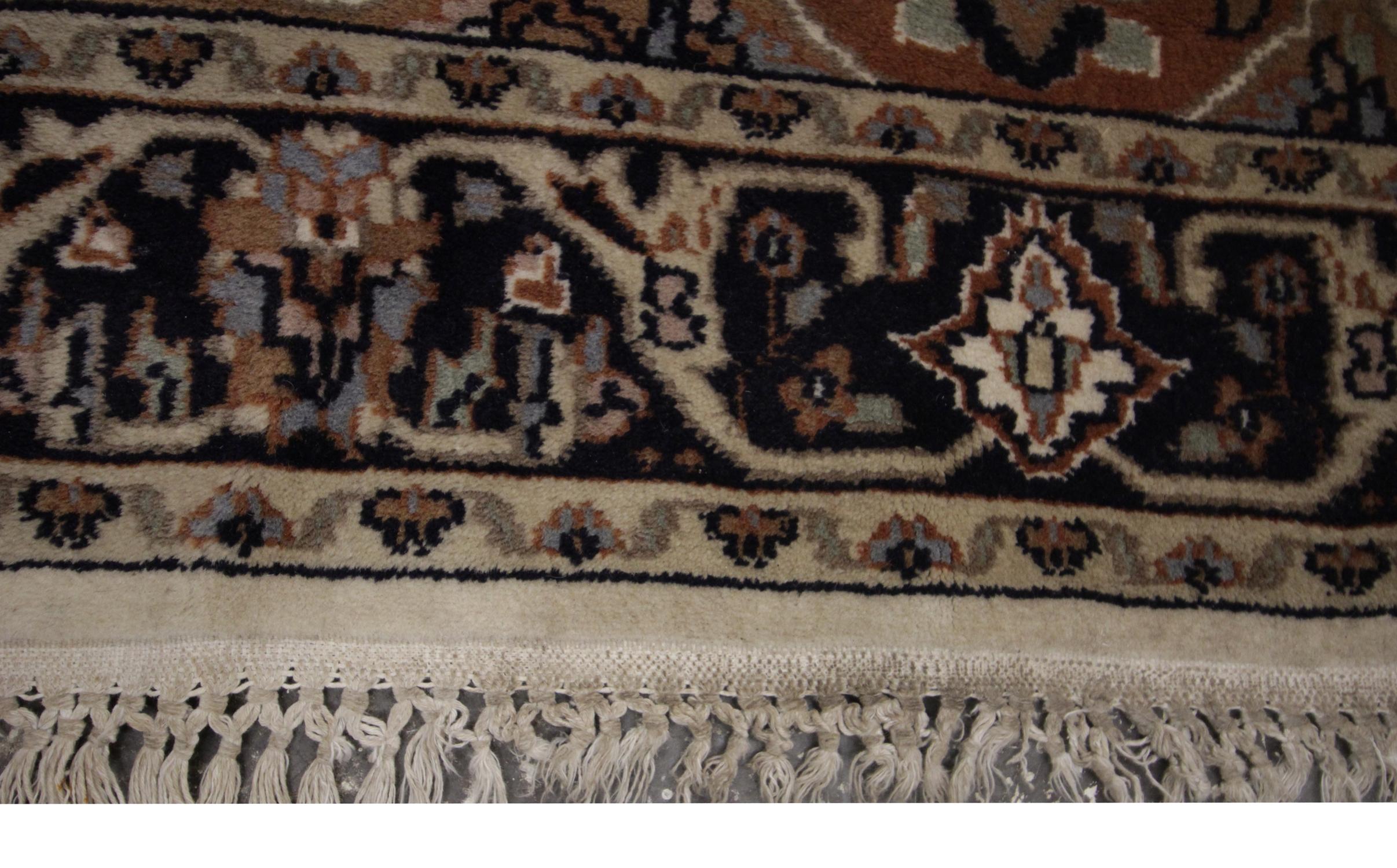 Mid-Century Modern Handmade Carpet Vintage Indian Oriental Rug, Cream Wool Living Room Rug Sale For Sale