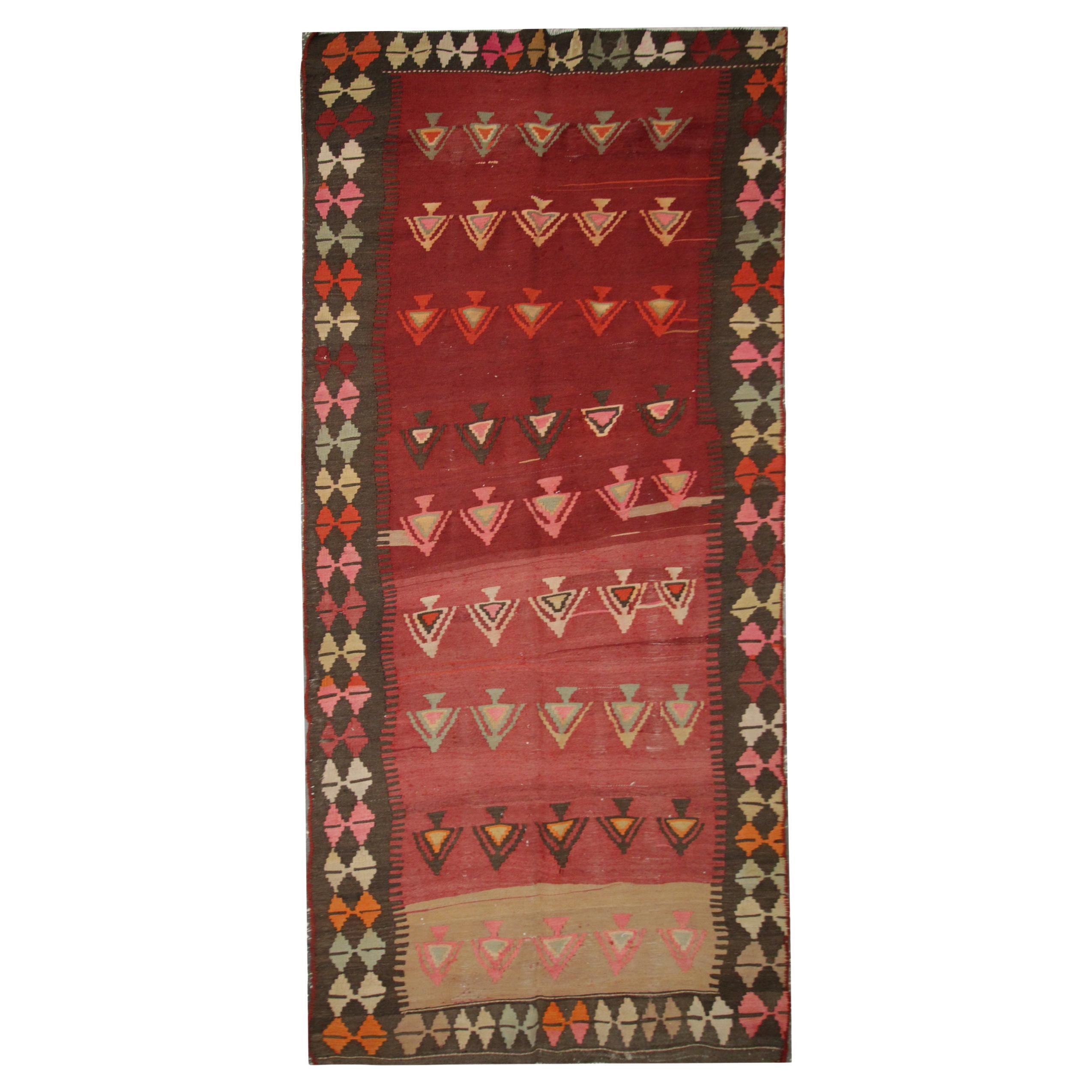 Tapis Kilim vintage fait main, tapis traditionnel en laine rouge tribale