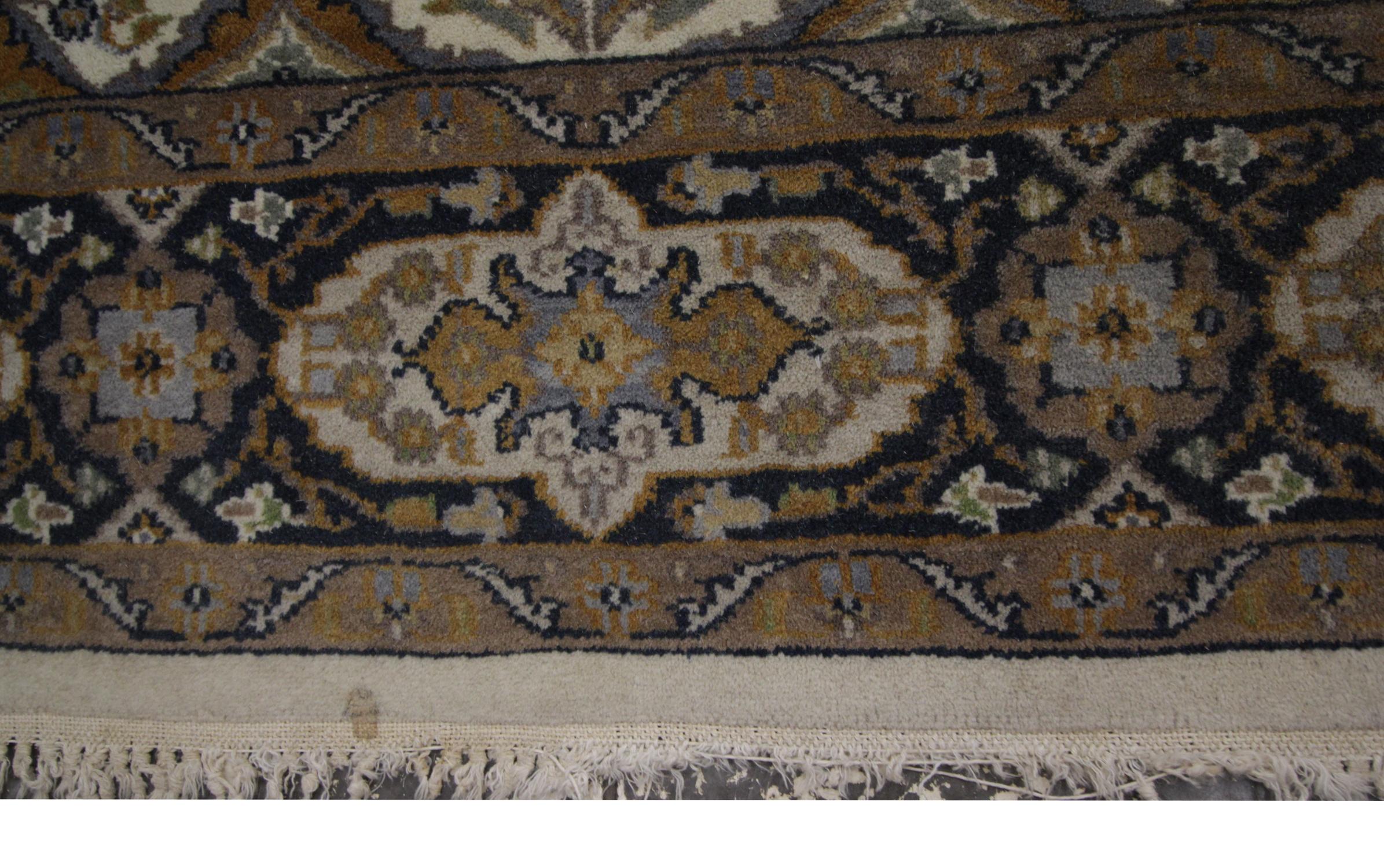 Bohemian Handmade Carpet, Vintage Living Room Rug, 1970 Floral Oriental Rugs for Sale For Sale