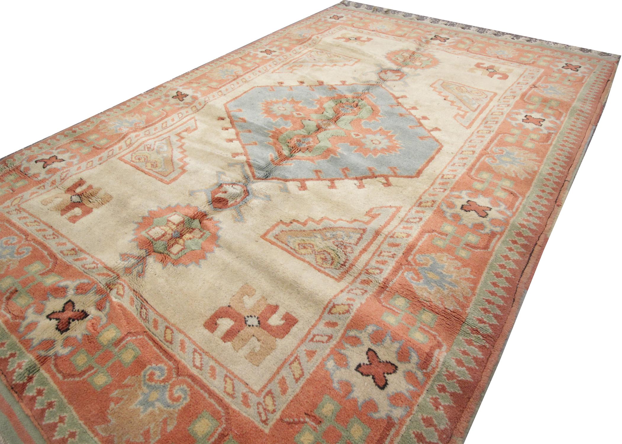 Rustico Tappeto fatto a mano Tappeto turco vintage Milas, Tappeto casa di campagna dai colori pastello in vendita