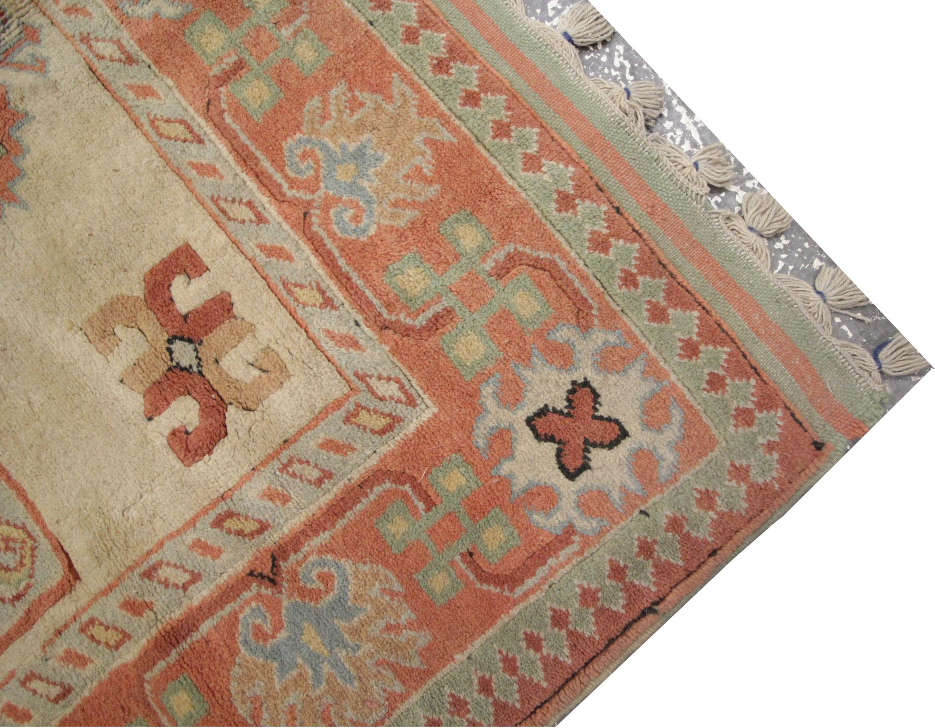 Hand-Knotted Handmade Carpet Vintage Turkish Milas Rug, Pastel Colored Country House Rug For Sale