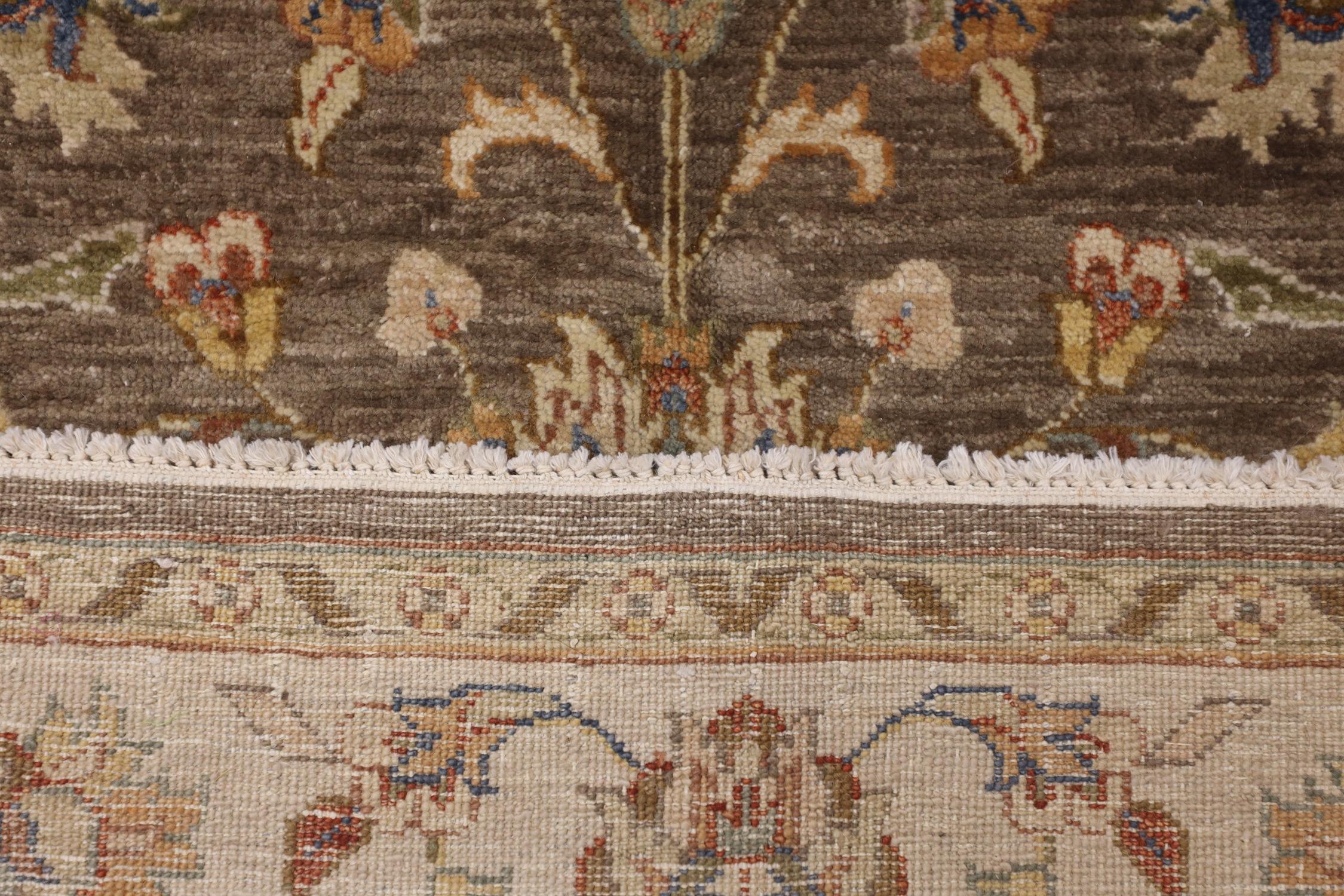 Handgefertigter Ziegler Teppich, traditioneller brauner Teppich aus Wolle im Zustand „Hervorragend“ im Angebot in Hampshire, GB
