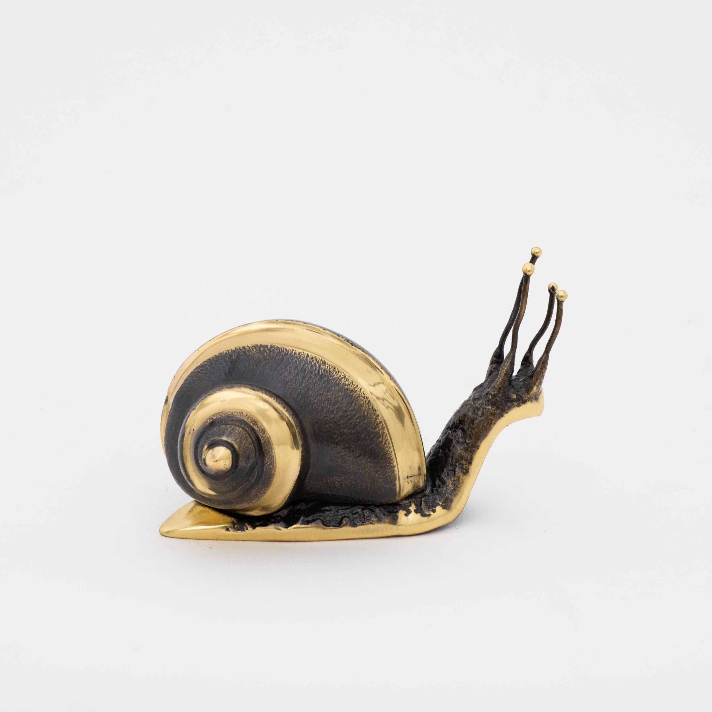 Organic Modern Handmade Cast Brass Decorative Snail Large Paperweight For Sale