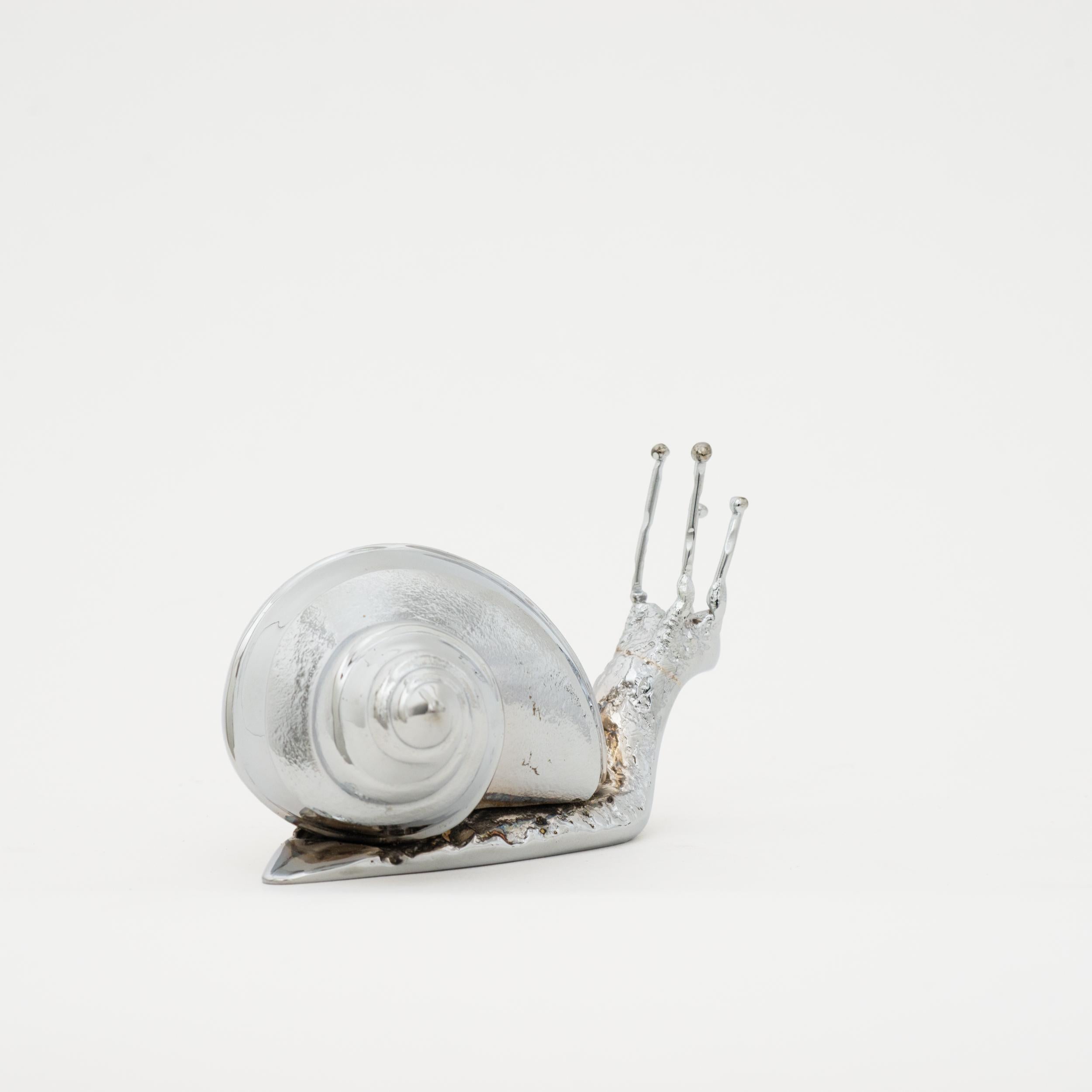 Indian Handmade Nickel Plated Decorative Snail, Paperweight For Sale