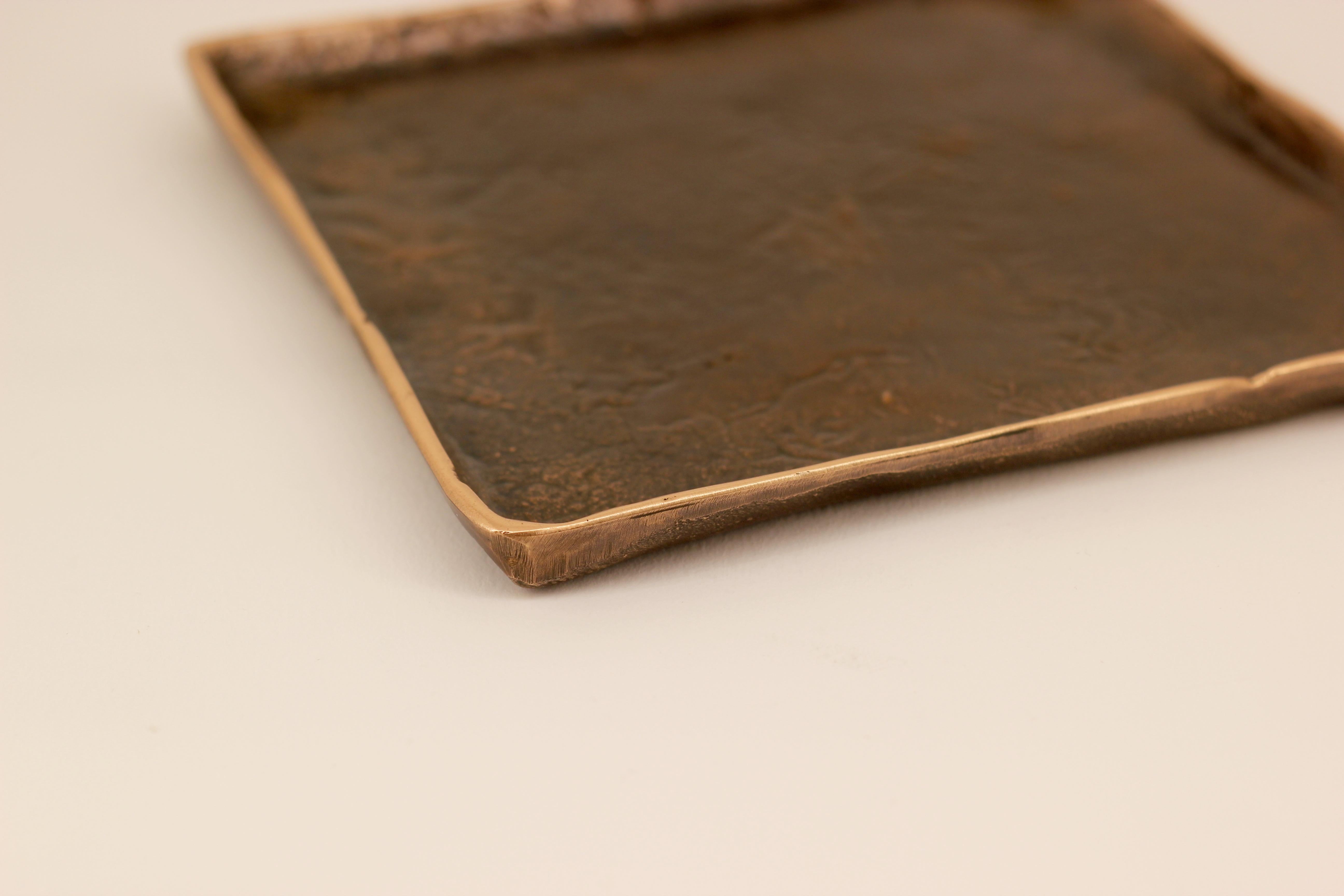 Handmade Cast Bronze Squared Decorative Wabi-Sabi Tray, Vide Poche, Large In New Condition For Sale In London, GB