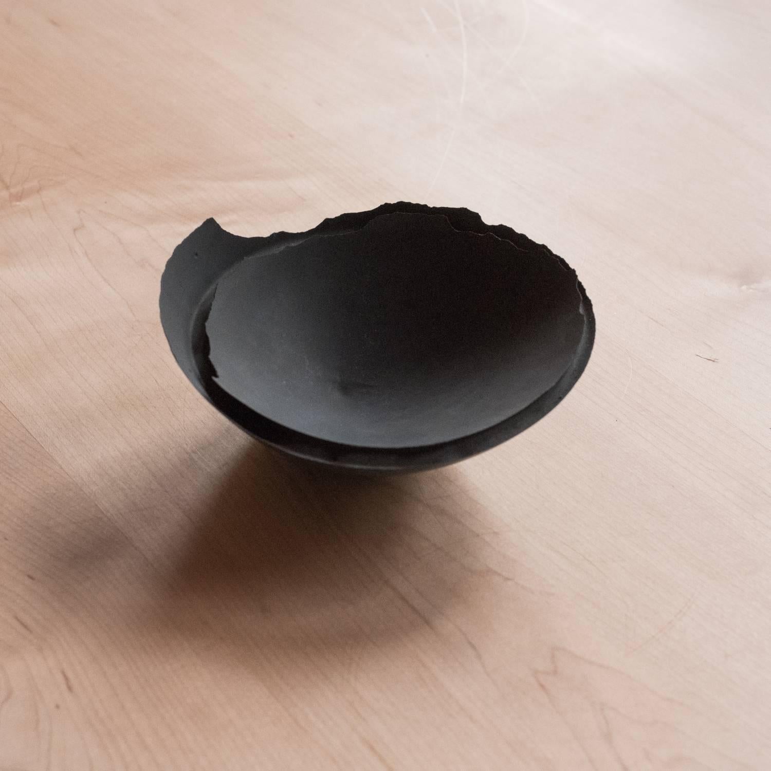 Handmade Cast Concrete Bowl in Black by UMÉ Studio For Sale 3