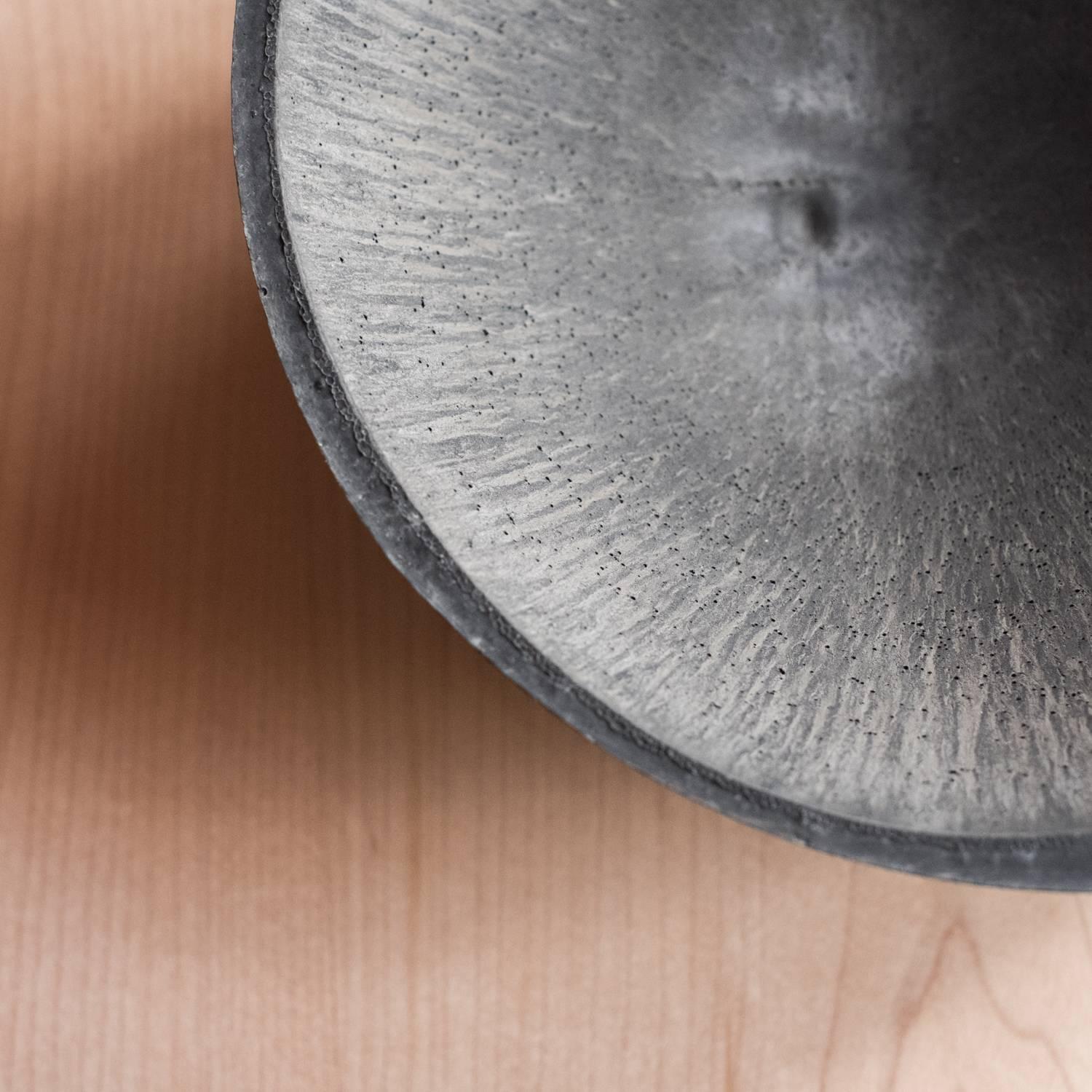 American Handmade Cast Concrete Bowl in Black Charcoal by UMÉ Studio