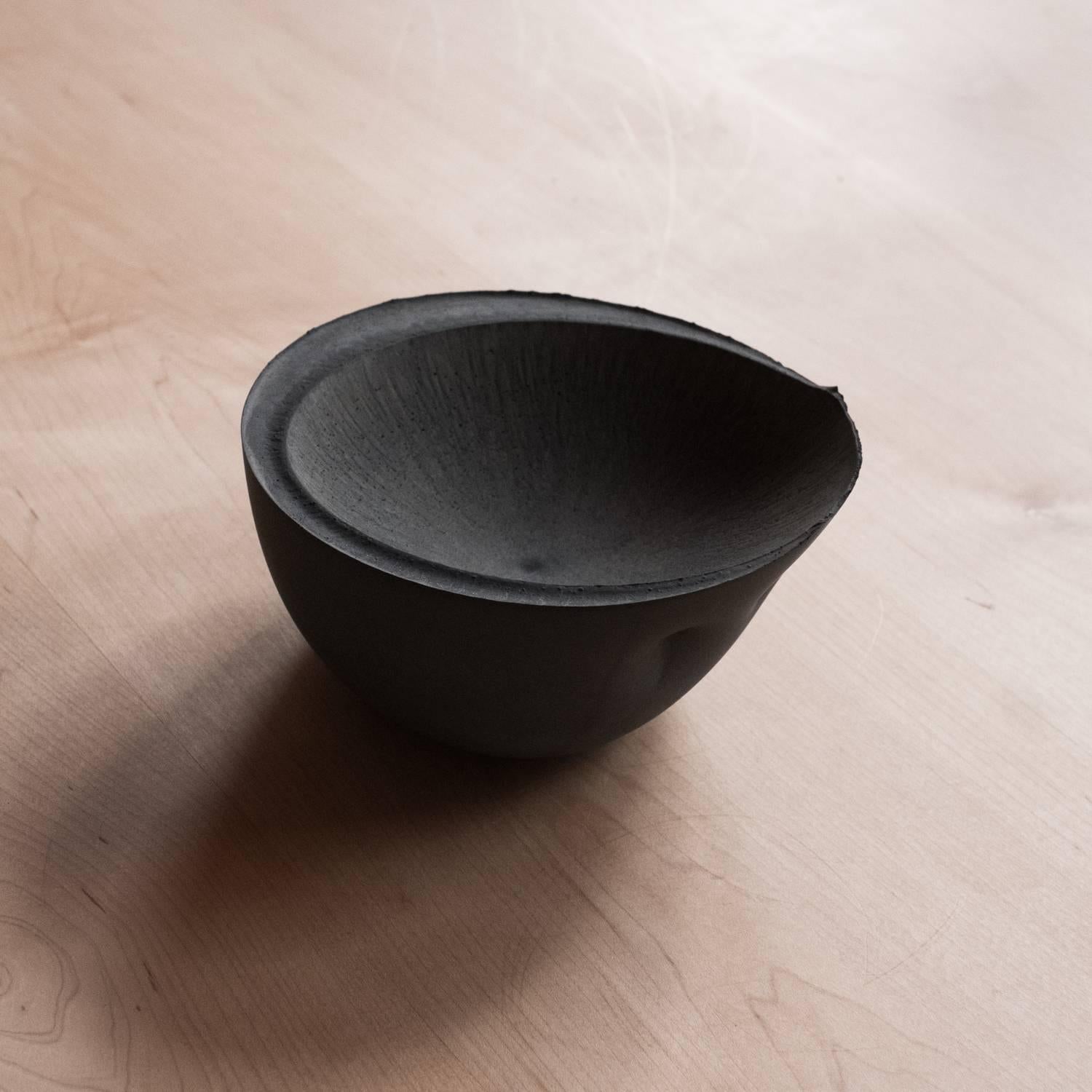 Contemporary Handmade Cast Concrete Bowl in Black Charcoal by UMÉ Studio For Sale