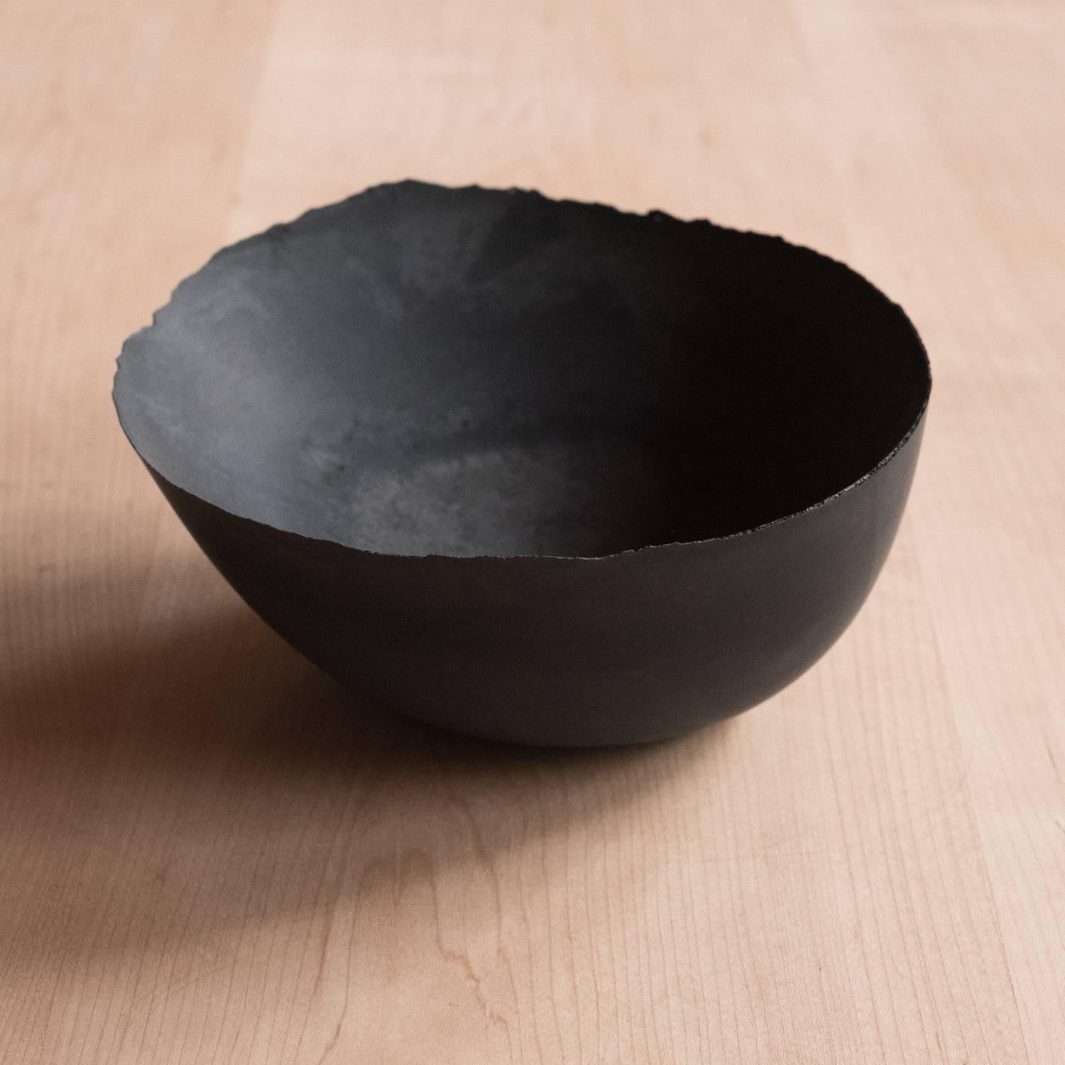 Handmade Cast Concrete Bowl in Black Charcoal by UMÉ Studio For Sale 2