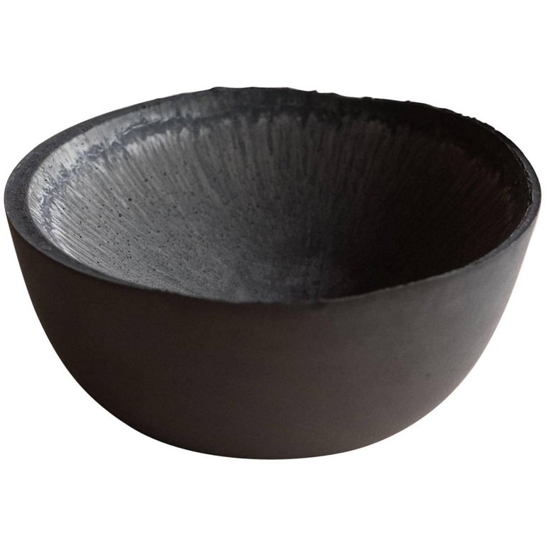 Handmade Cast Concrete Bowl in Black Charcoal by UMÉ Studio For Sale