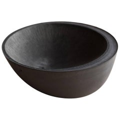 Handmade Cast Concrete Bowl in Black Charcoal by UMÉ Studio