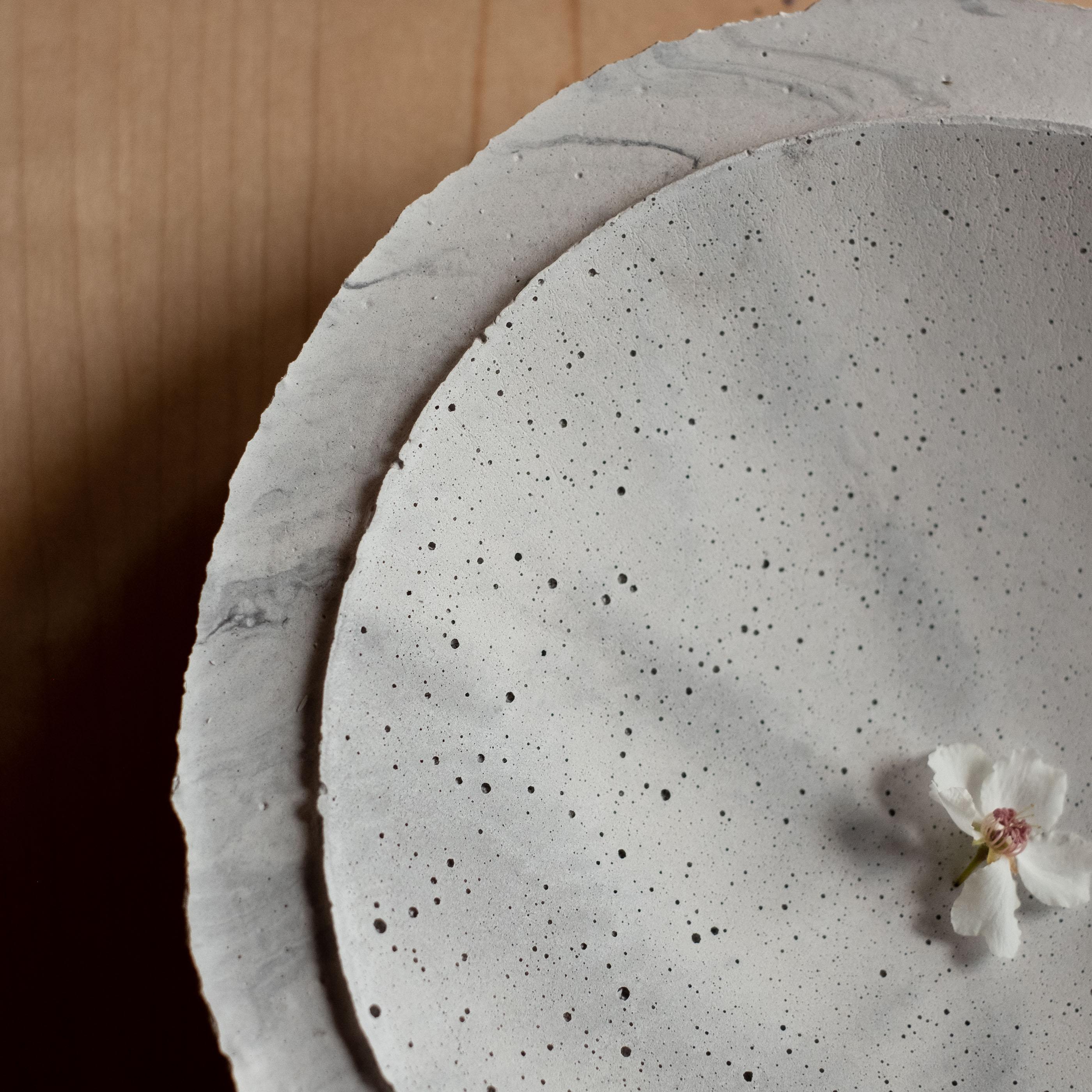 Handmade Cast Concrete Bowl in Grey by Umé Studio For Sale 5