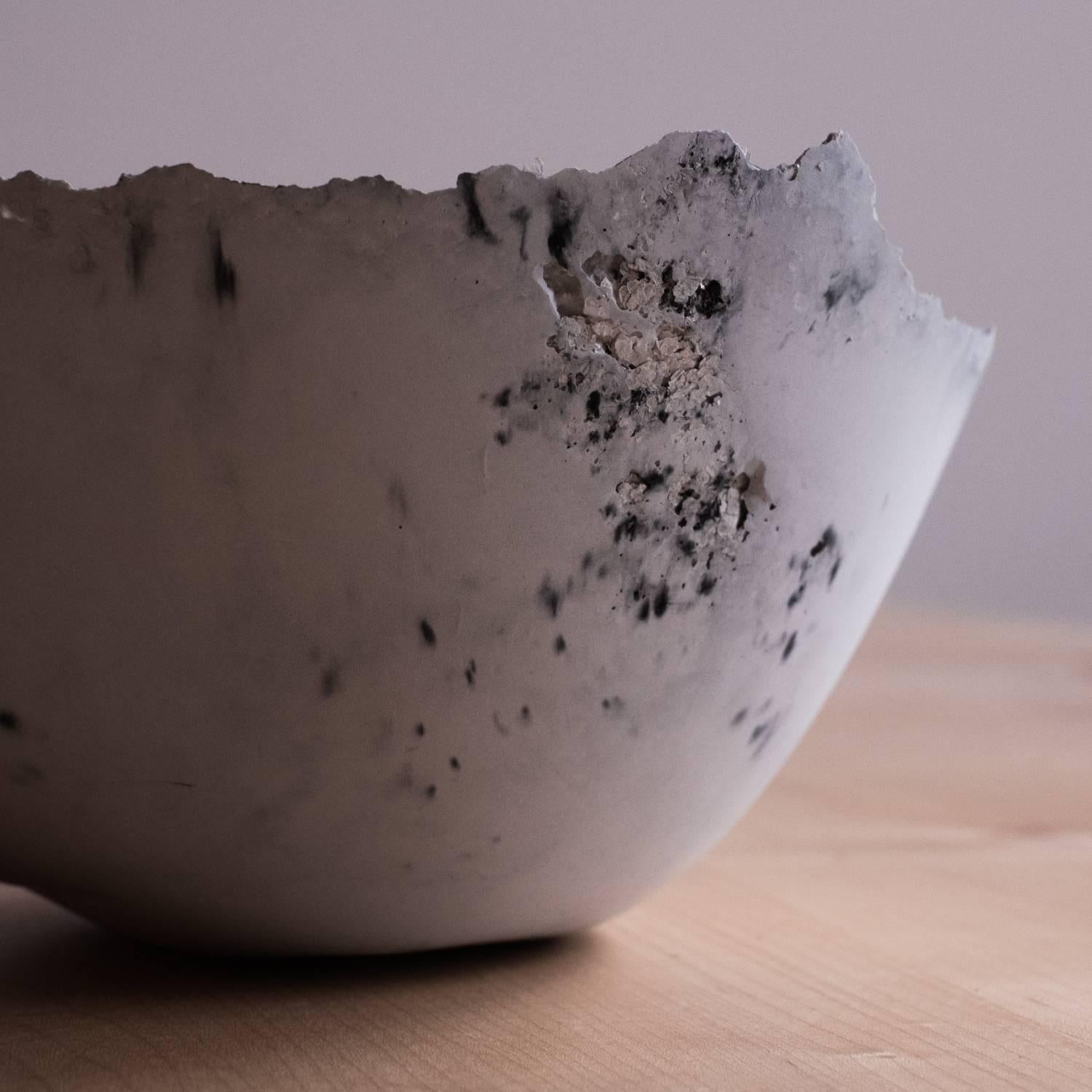 Handmade Cast Concrete Bowl in Grey by UMÉ Studio 6