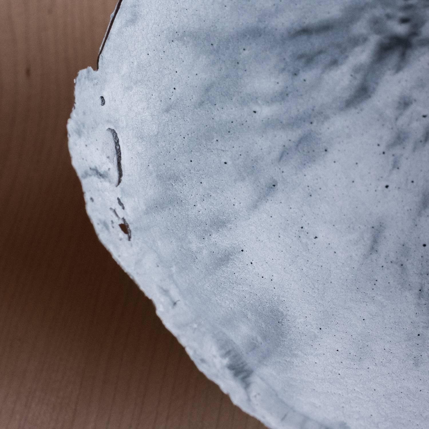 Handgefertigte Schale aus Gussbeton in Grau von UMÉ Studio im Angebot 5