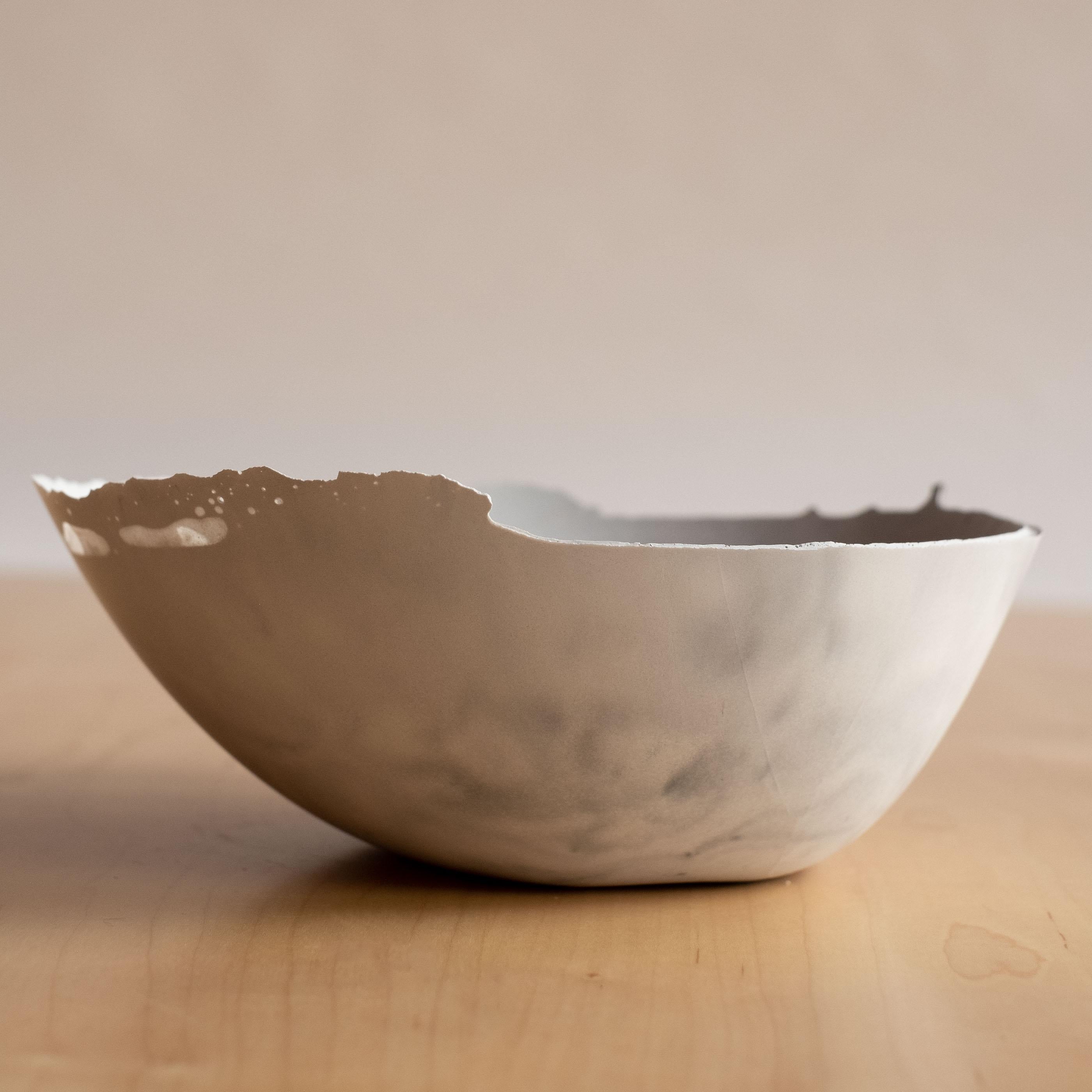 Handgefertigte Schale aus Gussbeton in Grau von UME Studio im Angebot 5