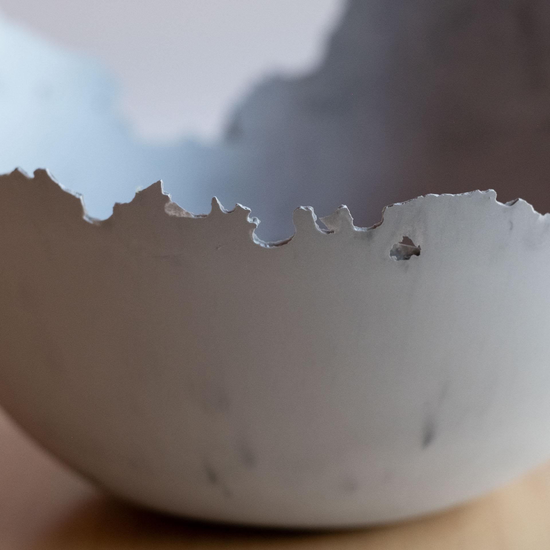 Bol gris en béton moulé à la main par UME Studio en vente 9