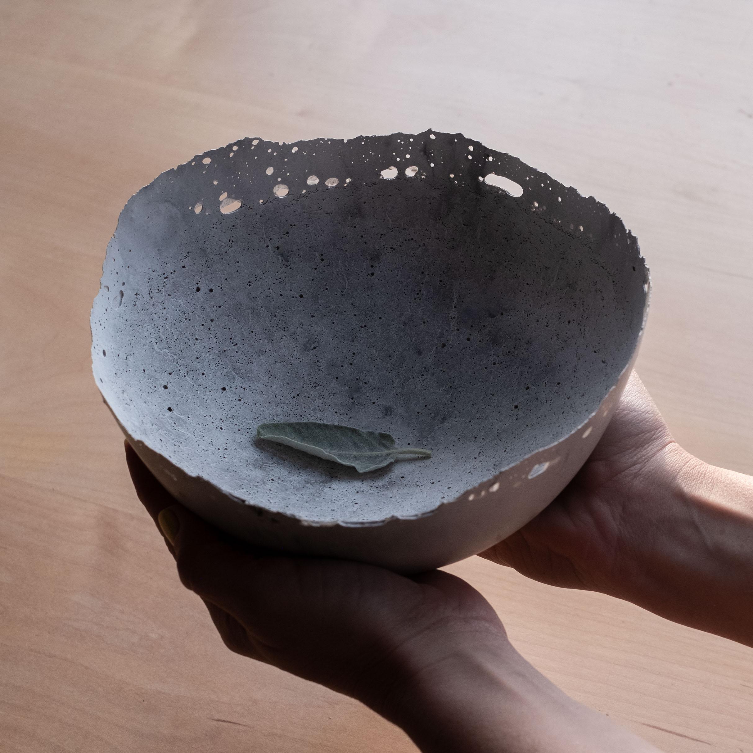 An edition of 150 unique bowls, the concrete Series by UMÉ Studio expresses the tension between heavy concrete and its delicate edge generated by hand pouring. While one assumes concrete should be strong and durable, it is, at its core, fragile.