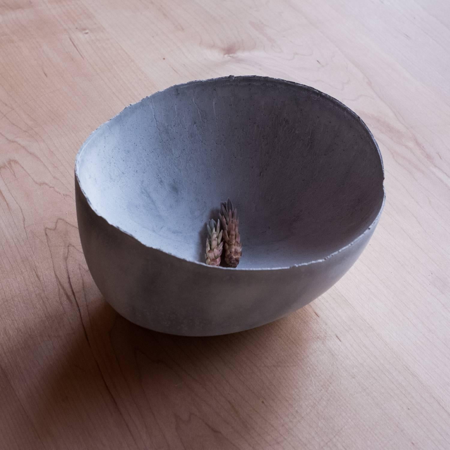 Handmade Cast Concrete Bowl in Grey by UMÉ Studio In New Condition For Sale In Oakland, CA