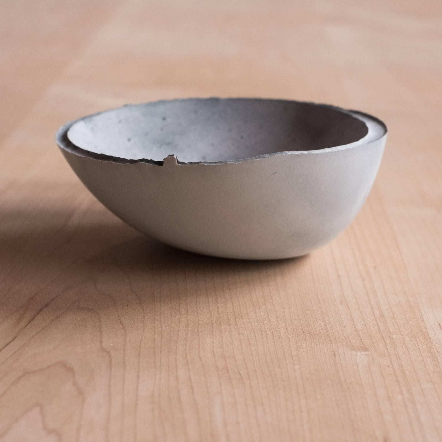 Handmade Cast Concrete Bowl in Grey by UMÉ Studio In New Condition In Oakland, CA