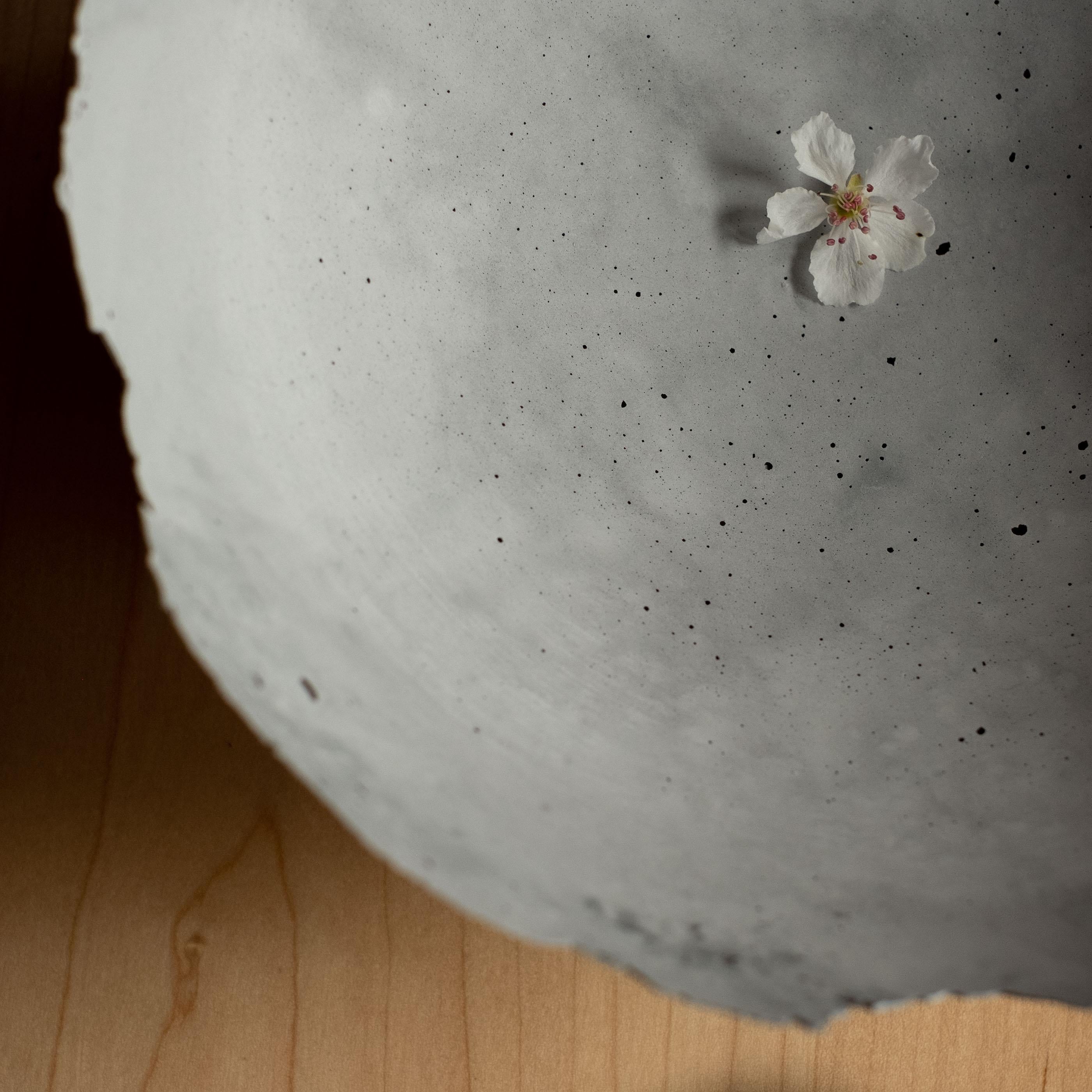 Handmade Cast Concrete Bowl in Grey by UME Studio In New Condition For Sale In Oakland, CA