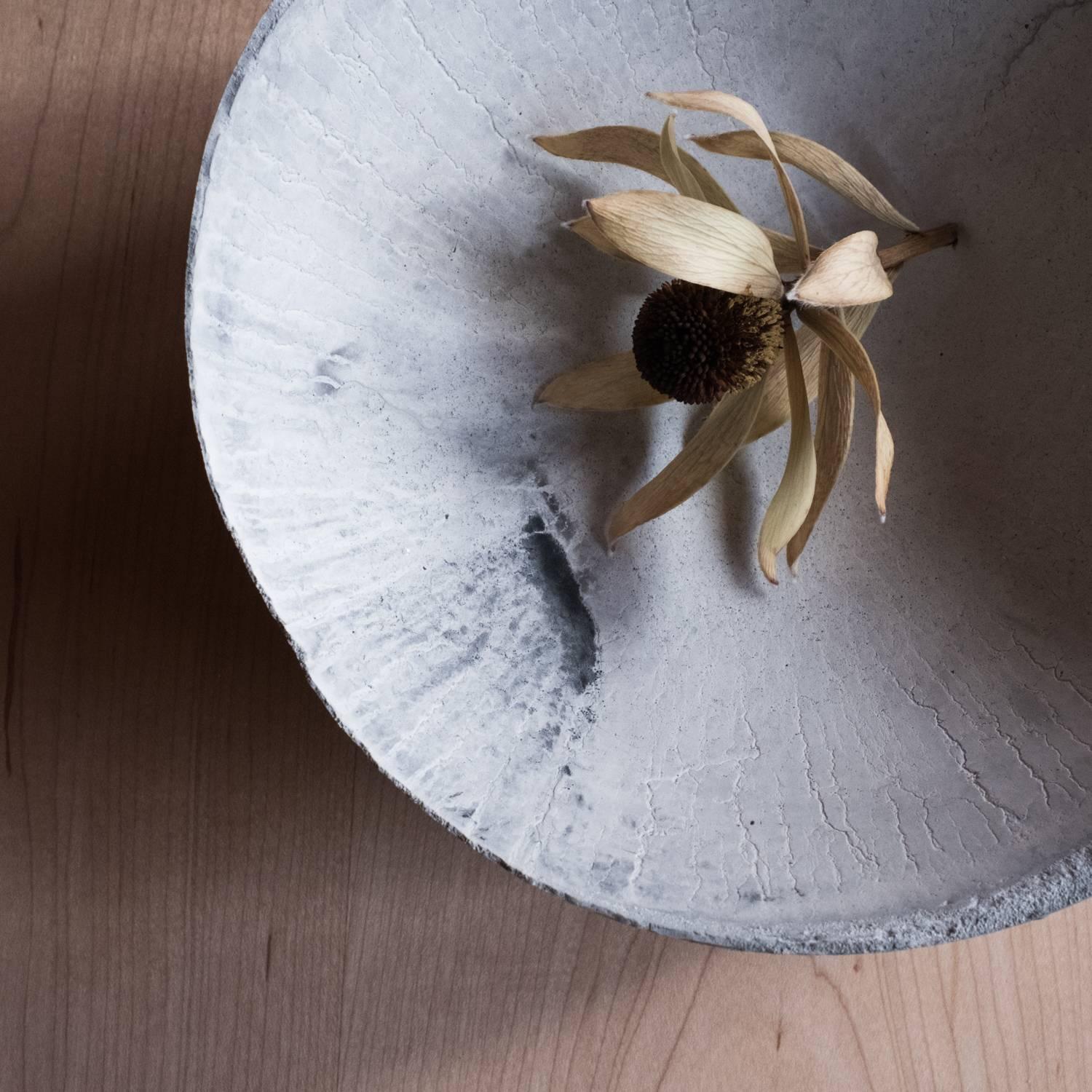 Handmade Cast Concrete Bowl in Grey by UMÉ Studio For Sale 1