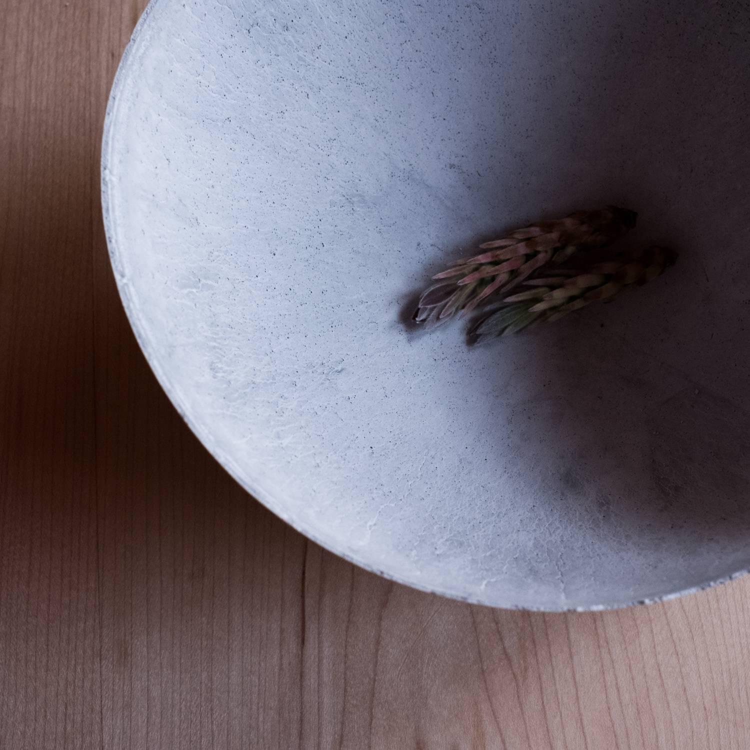 Handmade Cast Concrete Bowl in Grey by UMÉ Studio For Sale 1