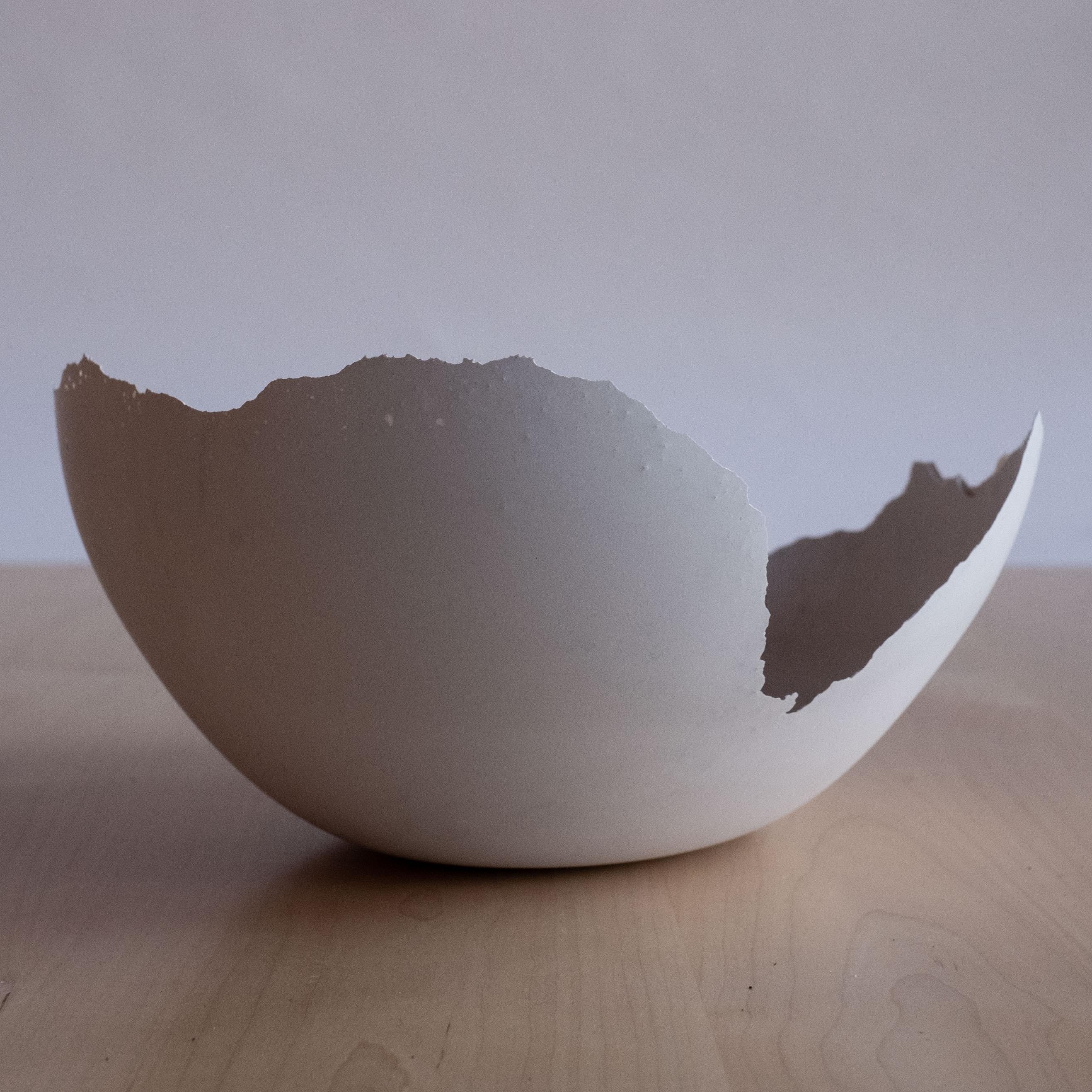Handgefertigte Schale aus Gussbeton in Grau von UMÉ Studio (Beton) im Angebot