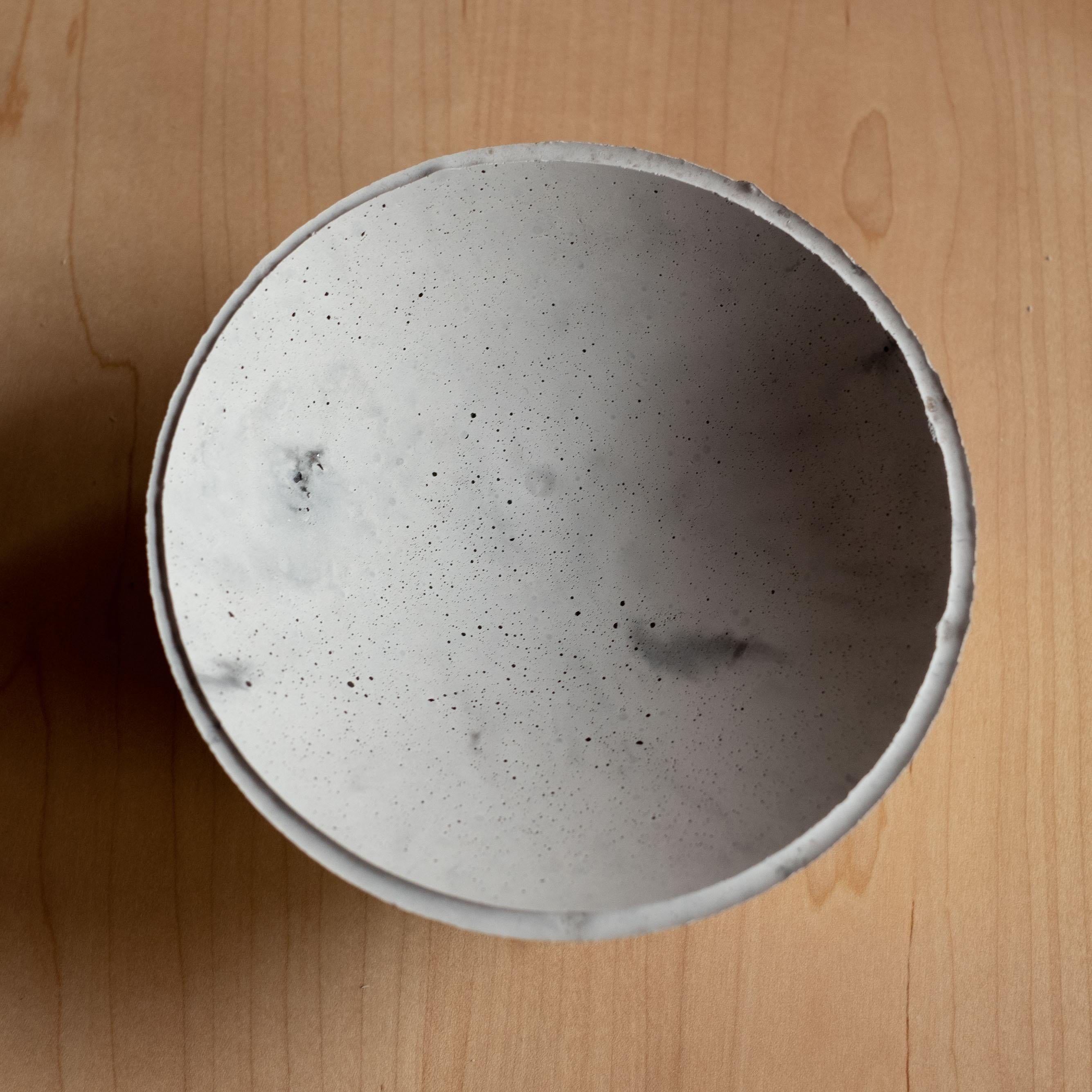 Handmade Cast Concrete Bowl in Grey by Umé Studio For Sale 3